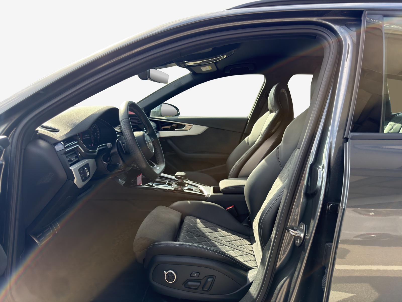 AUDI A4 Avant 40 TFSI S line S-tronic quattro-image-7