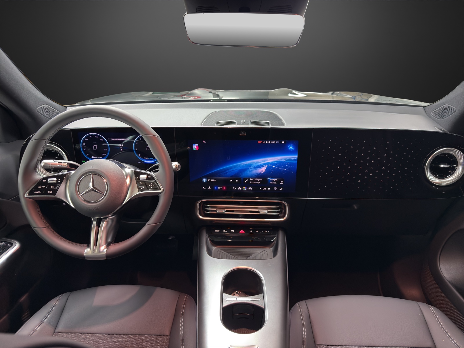 MERCEDES-BENZ GLB 200 4Matic 8G-Tronic-image-9