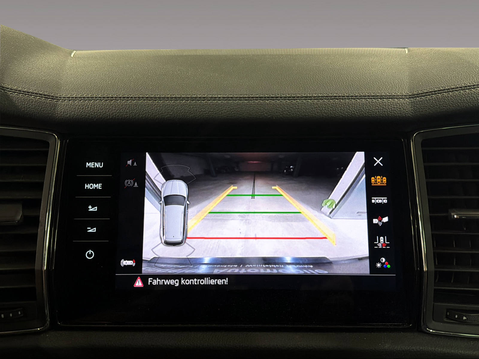SKODA Kodiaq 2.0 TDI Ambition DSG-image-11