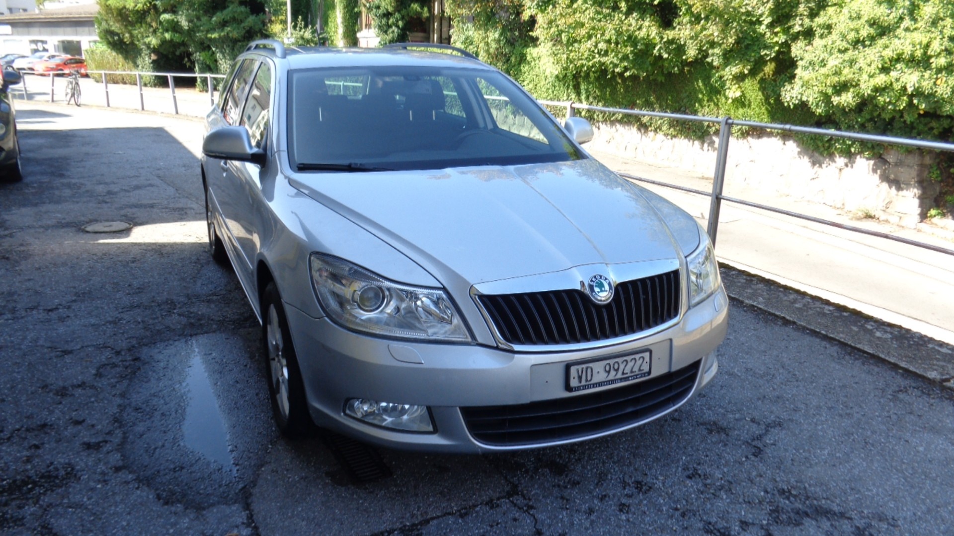 SKODA Octavia Combi 1.4 TSI Clever-image-0