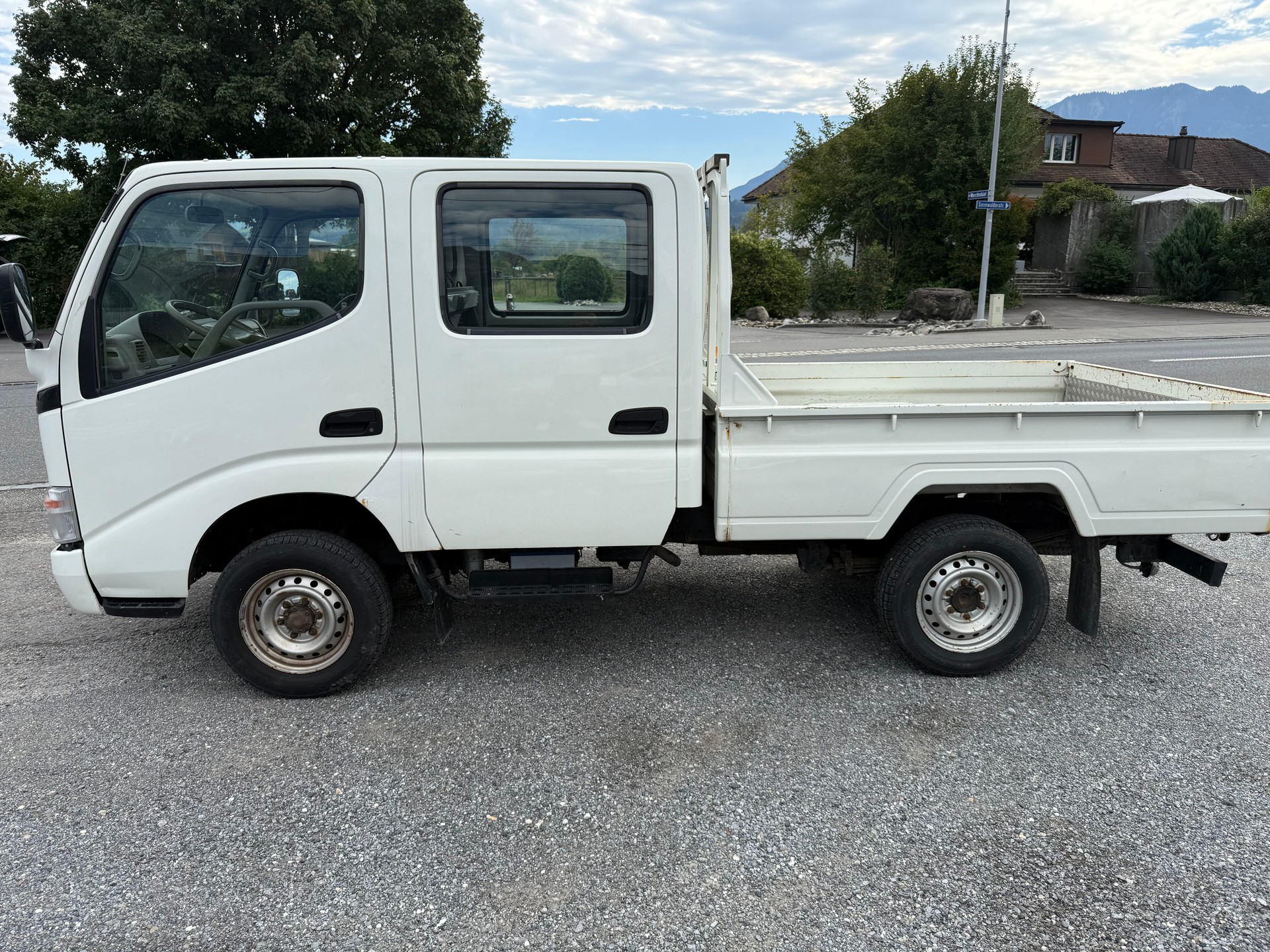 TOYOTA Dyna 100 2.5 D-4D-image-1