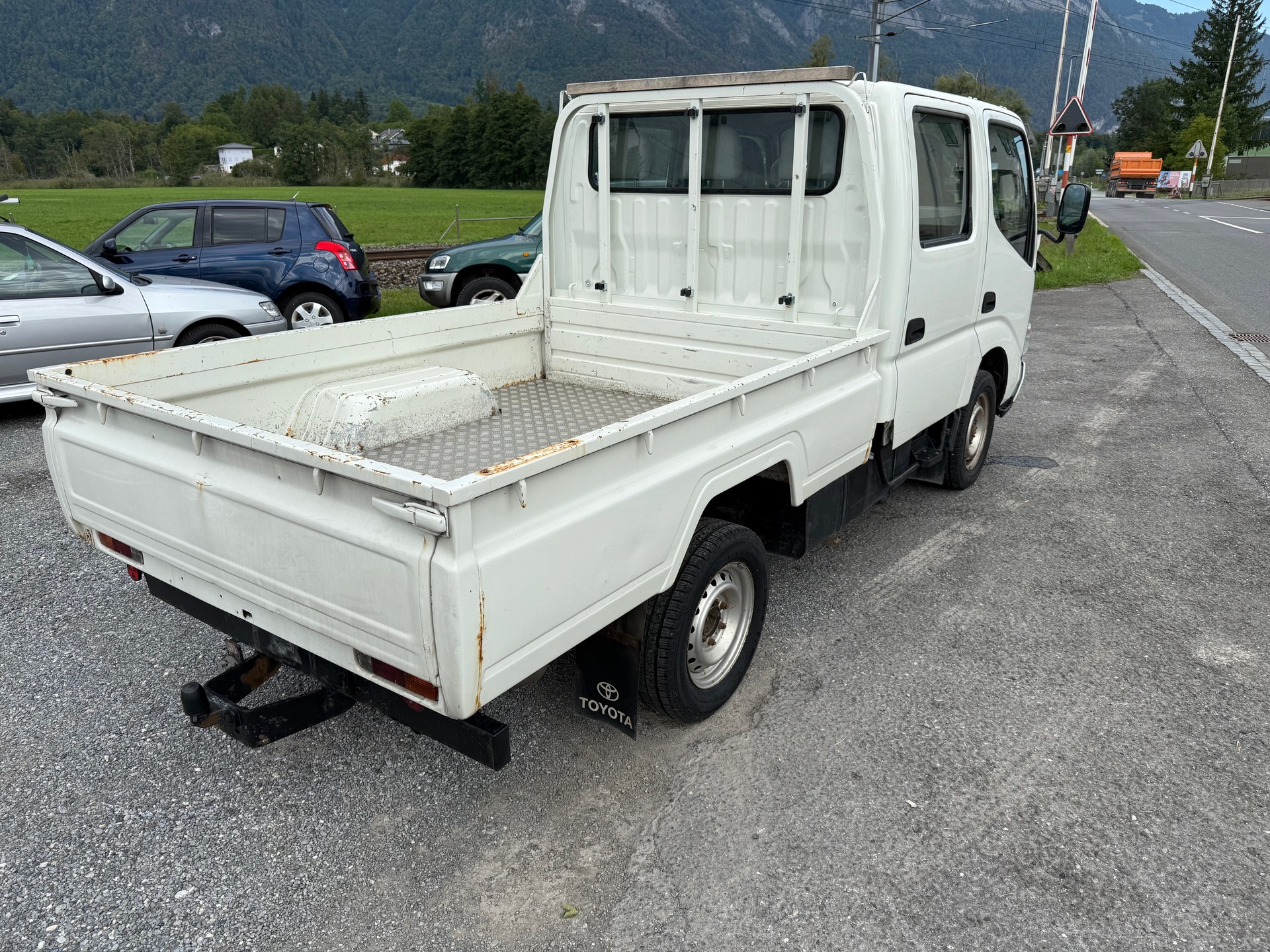TOYOTA Dyna 100 2.5 D-4D-image-4