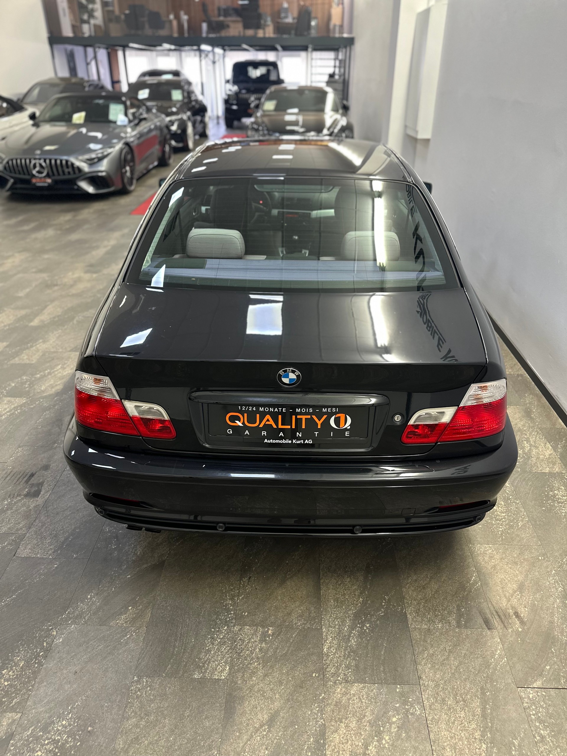 BMW 323Ci Coupé-image-4