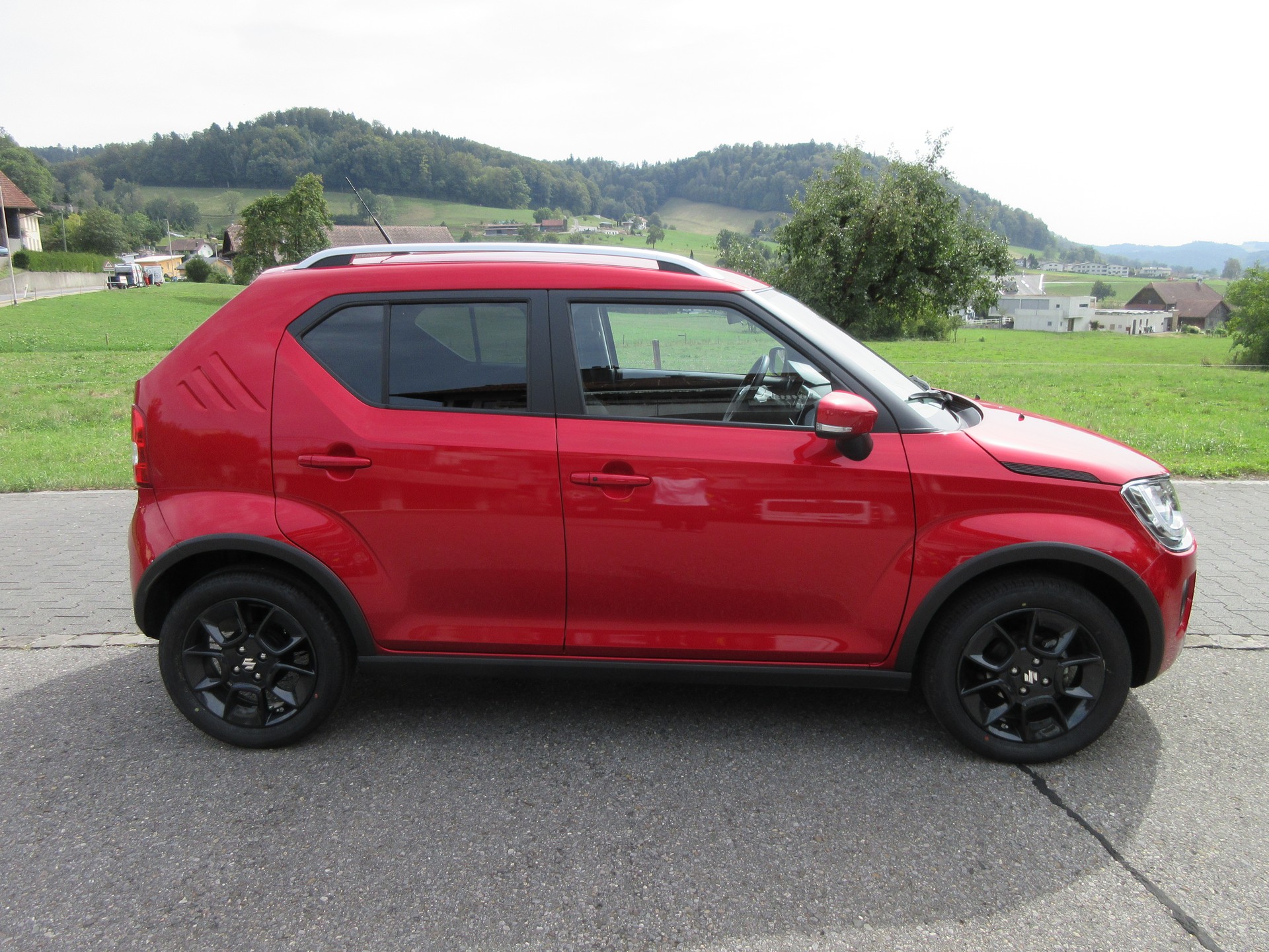 SUZUKI Ignis 1.2i Compact Top Hybrid CVT-image-0