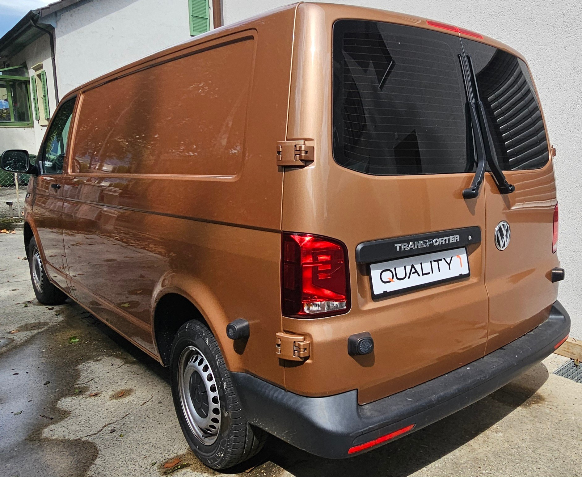 VW T6.1 2.0 TDI Entry-image-4