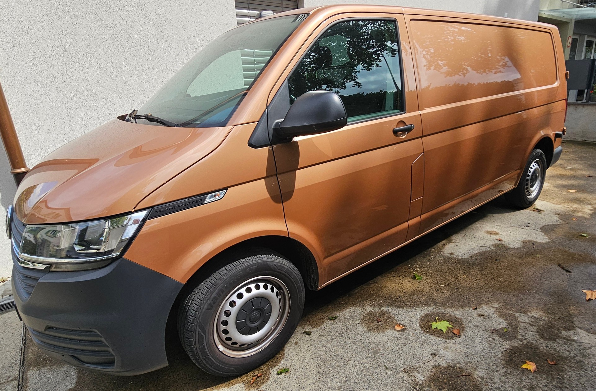 VW T6.1 2.0 TDI Entry-image-3