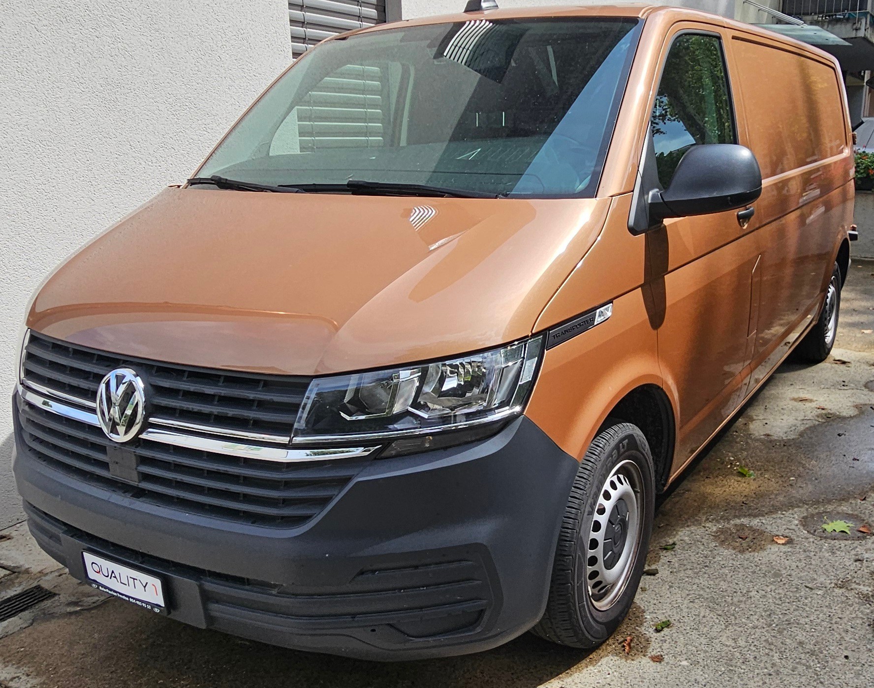 VW T6.1 2.0 TDI Entry-image-2