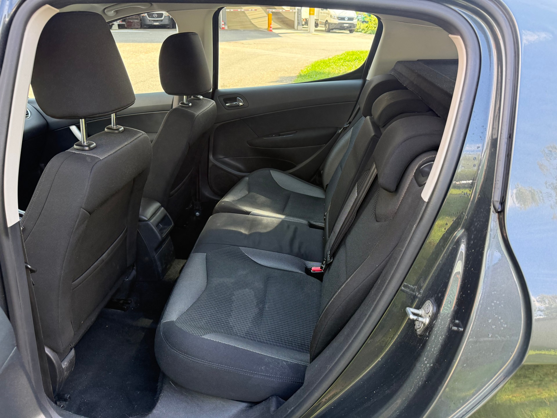 PEUGEOT 308 1.6 HDI Active-image-7