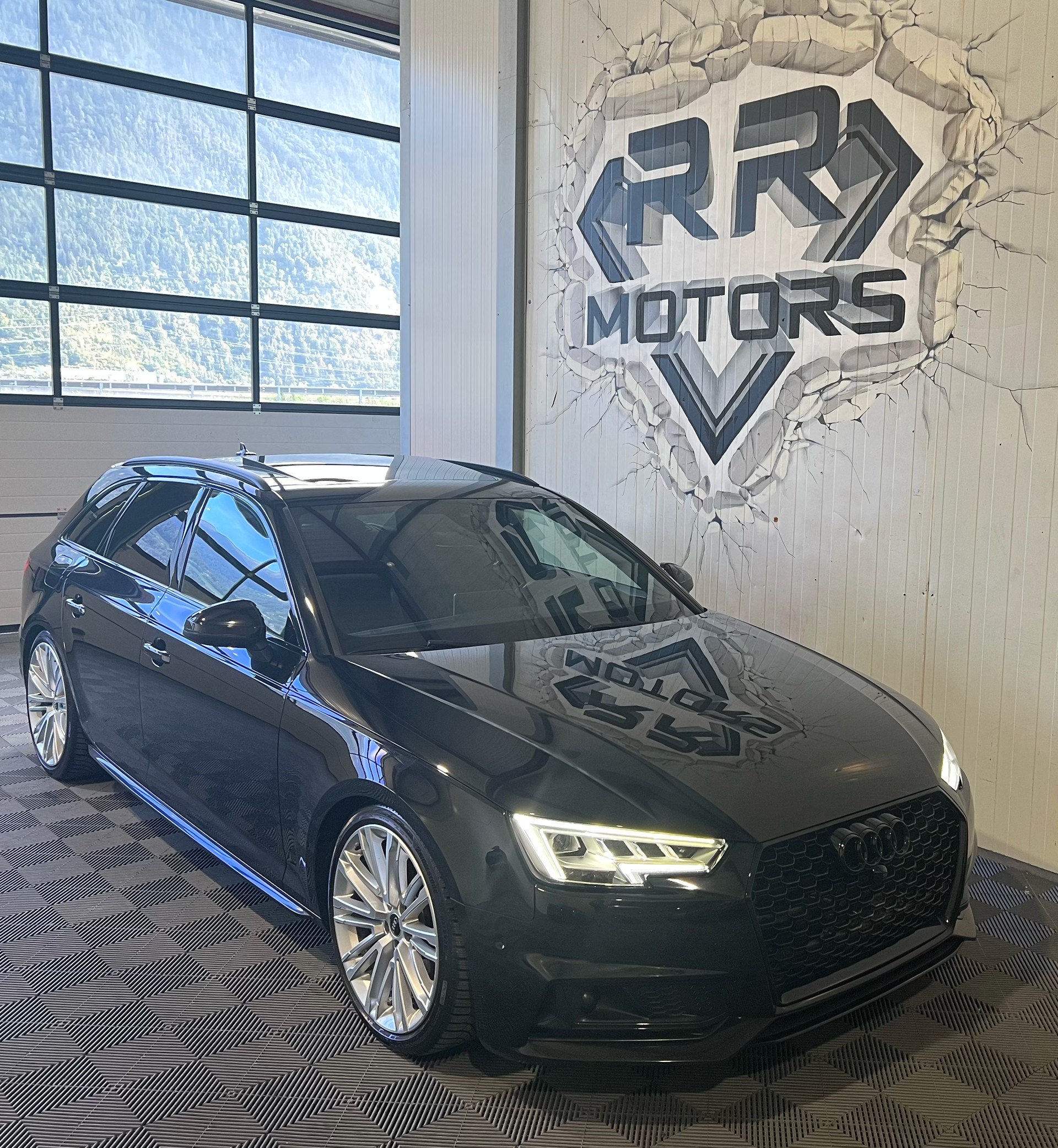 AUDI S4 Avant 3.0 TFSI quattro tiptronic-image-6