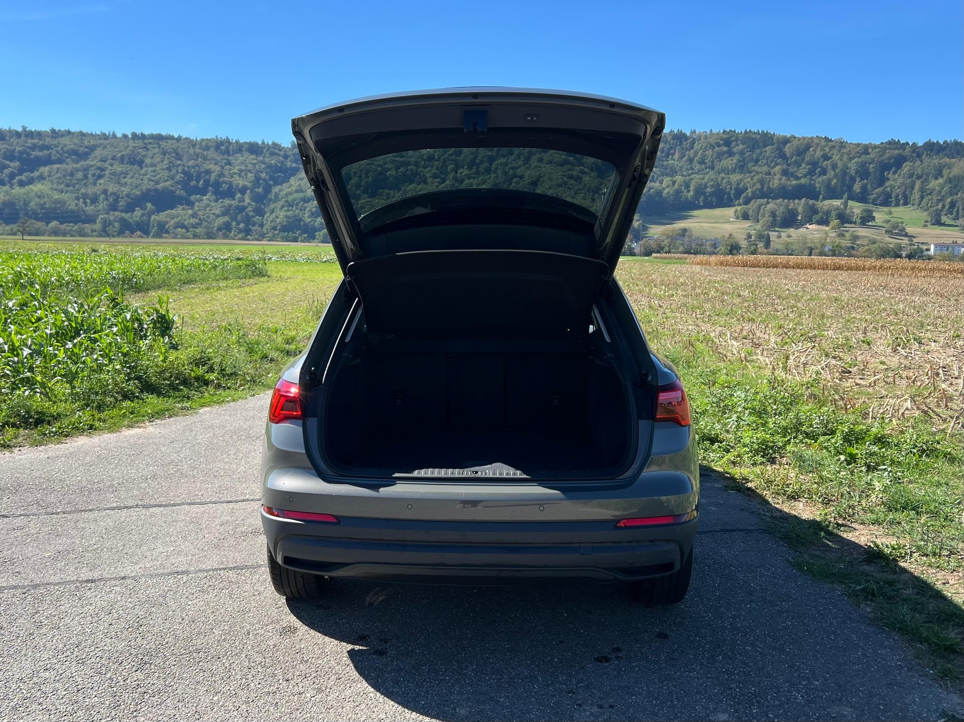 AUDI Q3 35 TFSI S-tronic-image-12