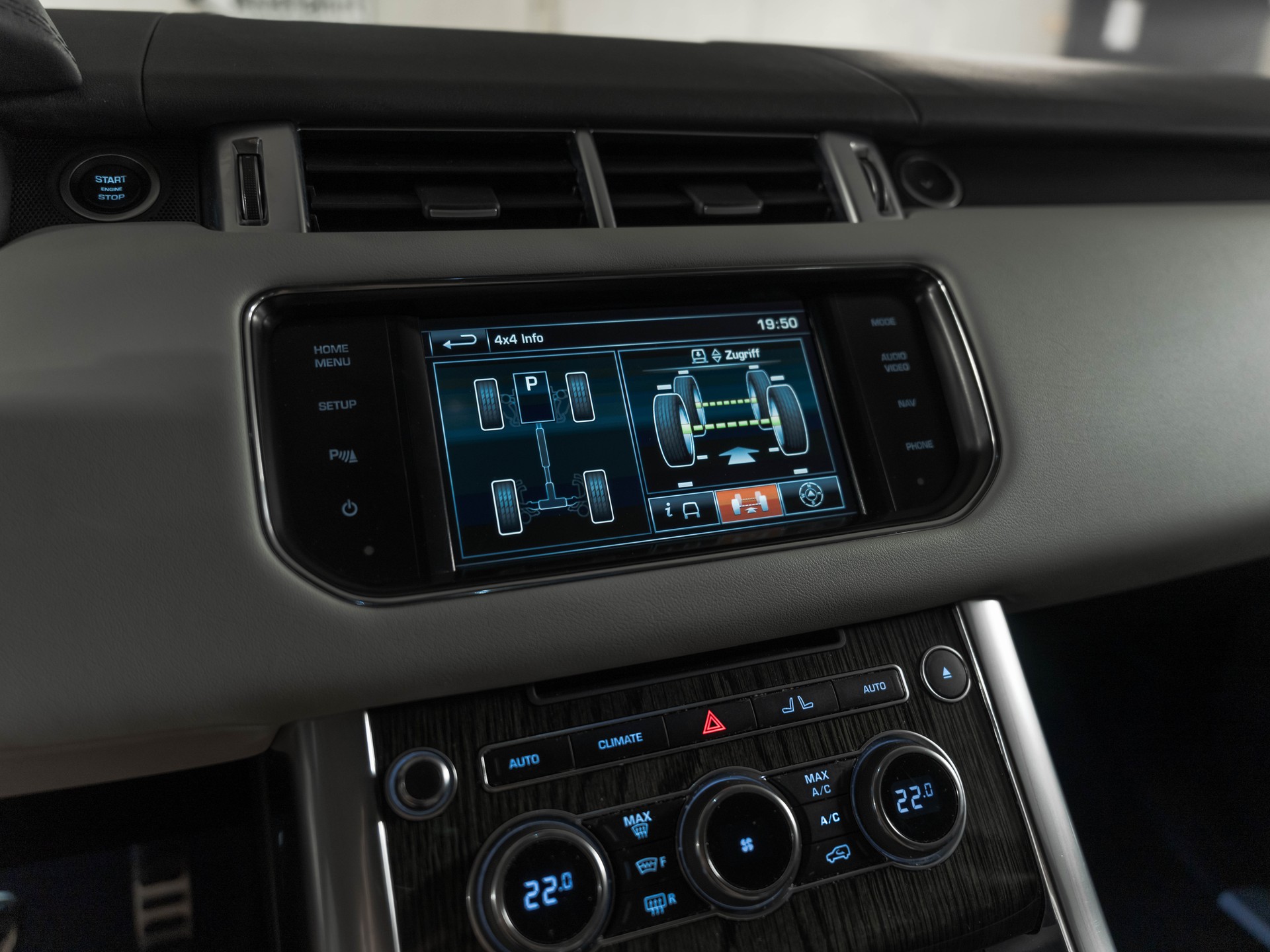 LAND ROVER Range Rover Sport 3.0 SDV6 HSE Dynamic Automatic-image-23