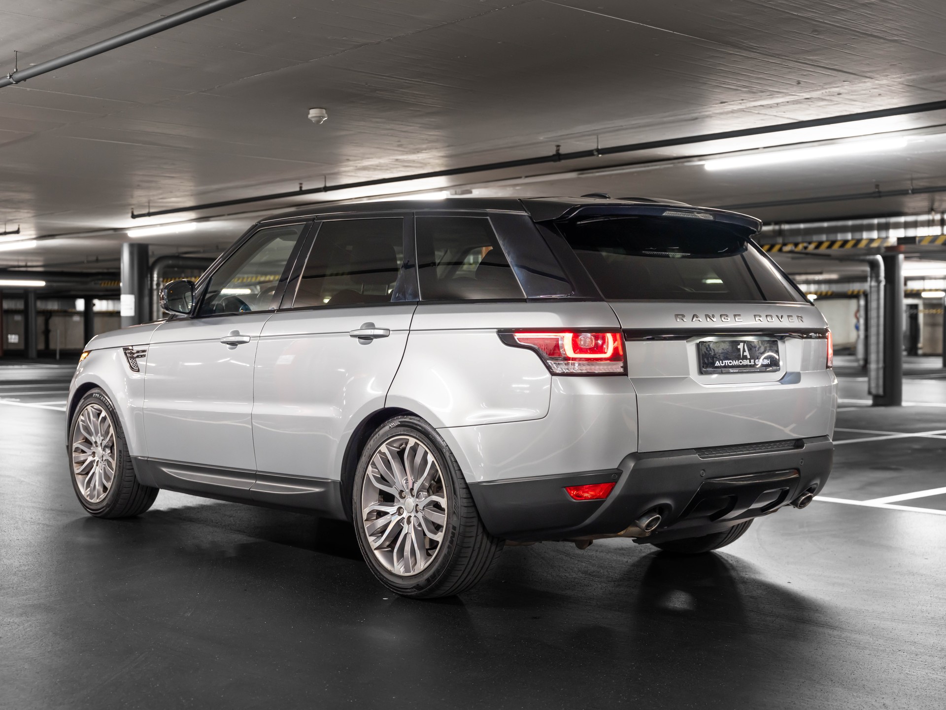 LAND ROVER Range Rover Sport 3.0 SDV6 HSE Dynamic Automatic-image-5