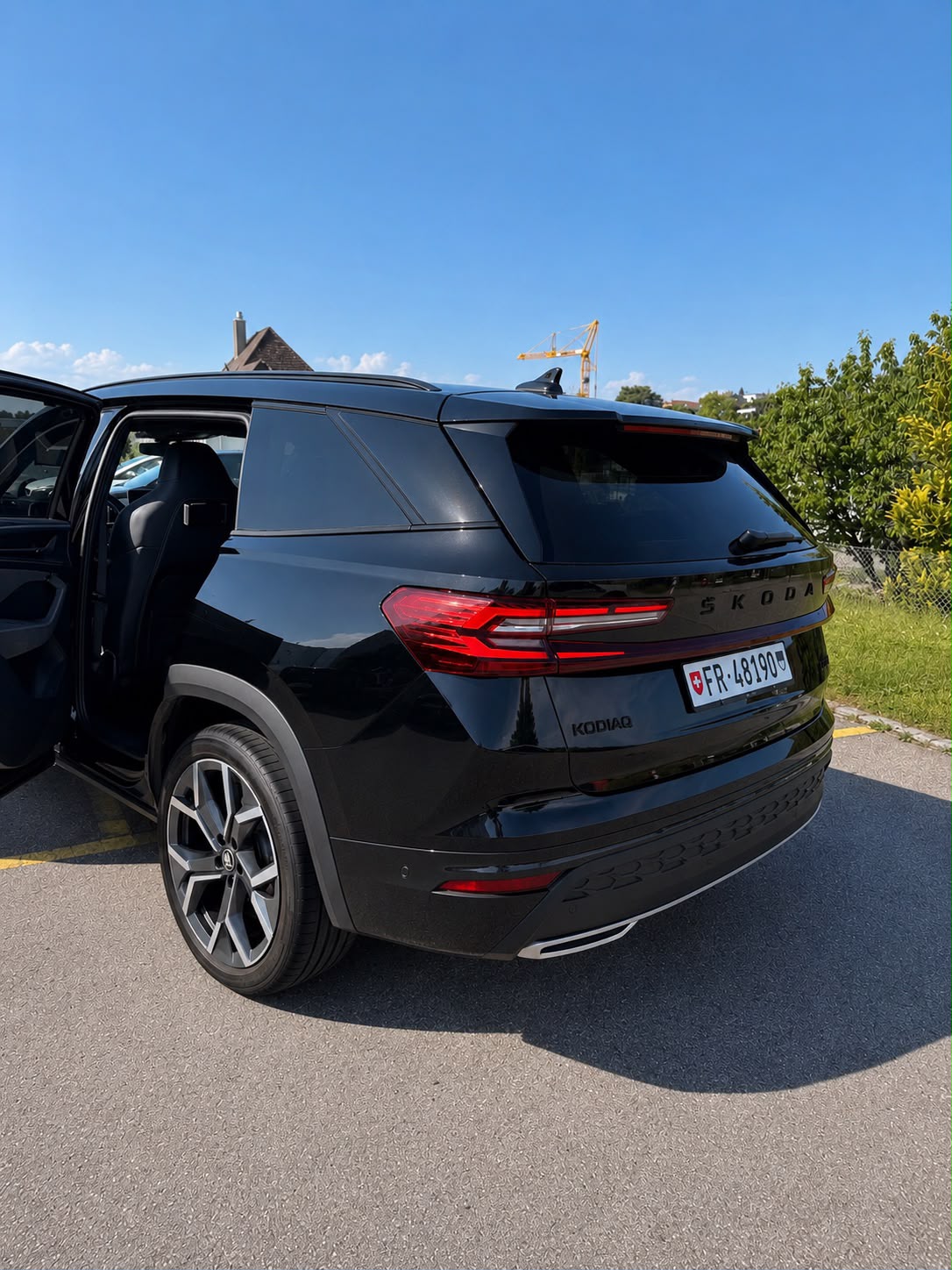 SKODA 2.0 TSI SportLine-image-2