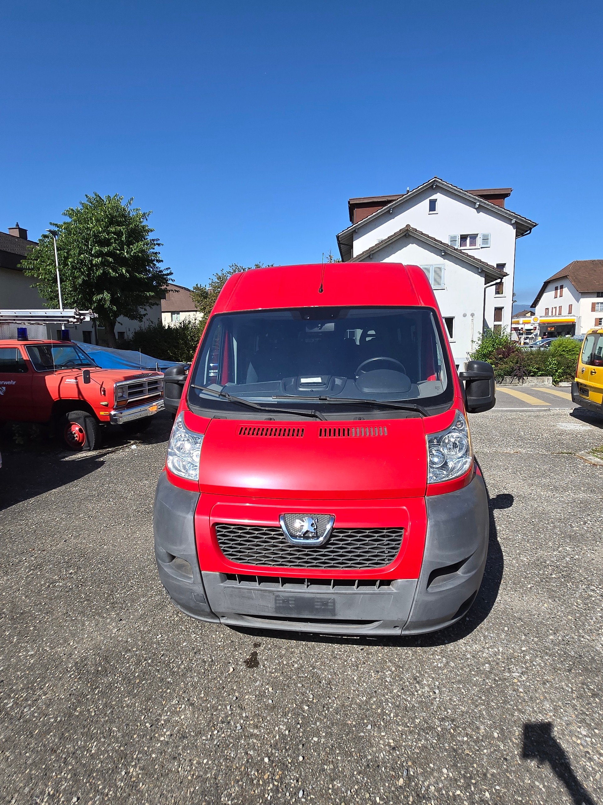 PEUGEOT Boxer 2.2 HDI 335 L3H3-image-2