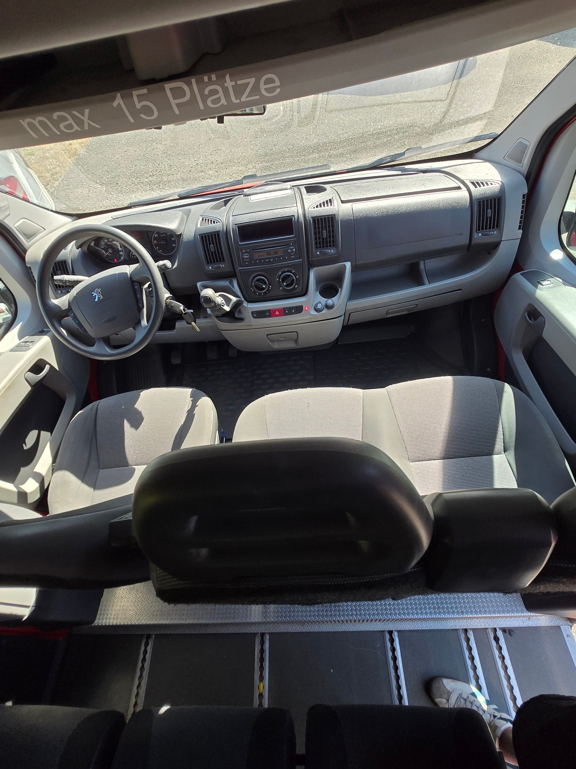 PEUGEOT Boxer 2.2 HDI 335 L3H3-image-8