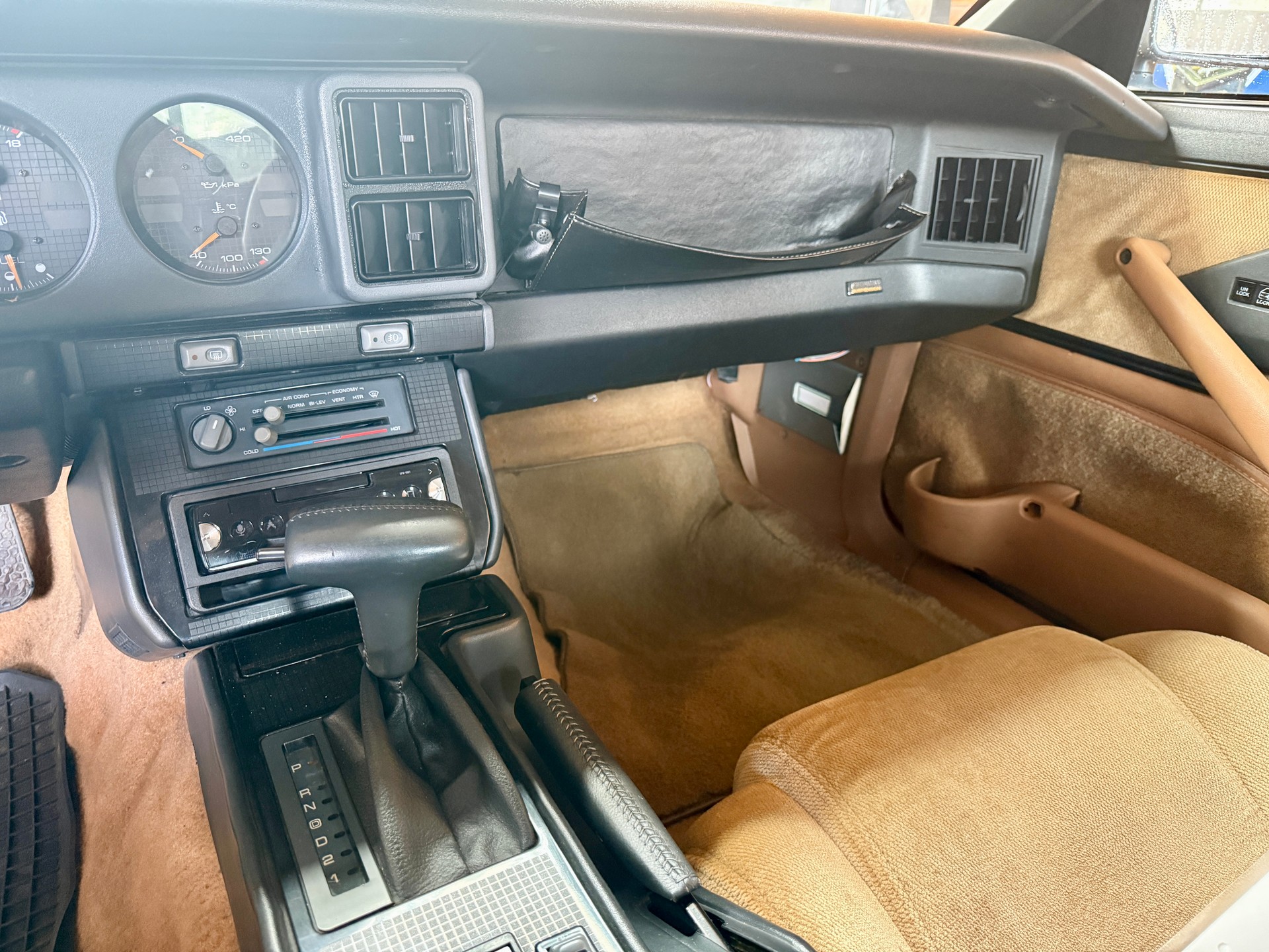 PONTIAC Firebird 5.0 V8 Trans Am-image-5