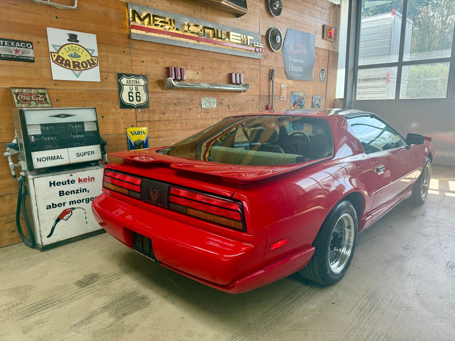 PONTIAC Firebird 5.0 V8 Trans Am-image-9