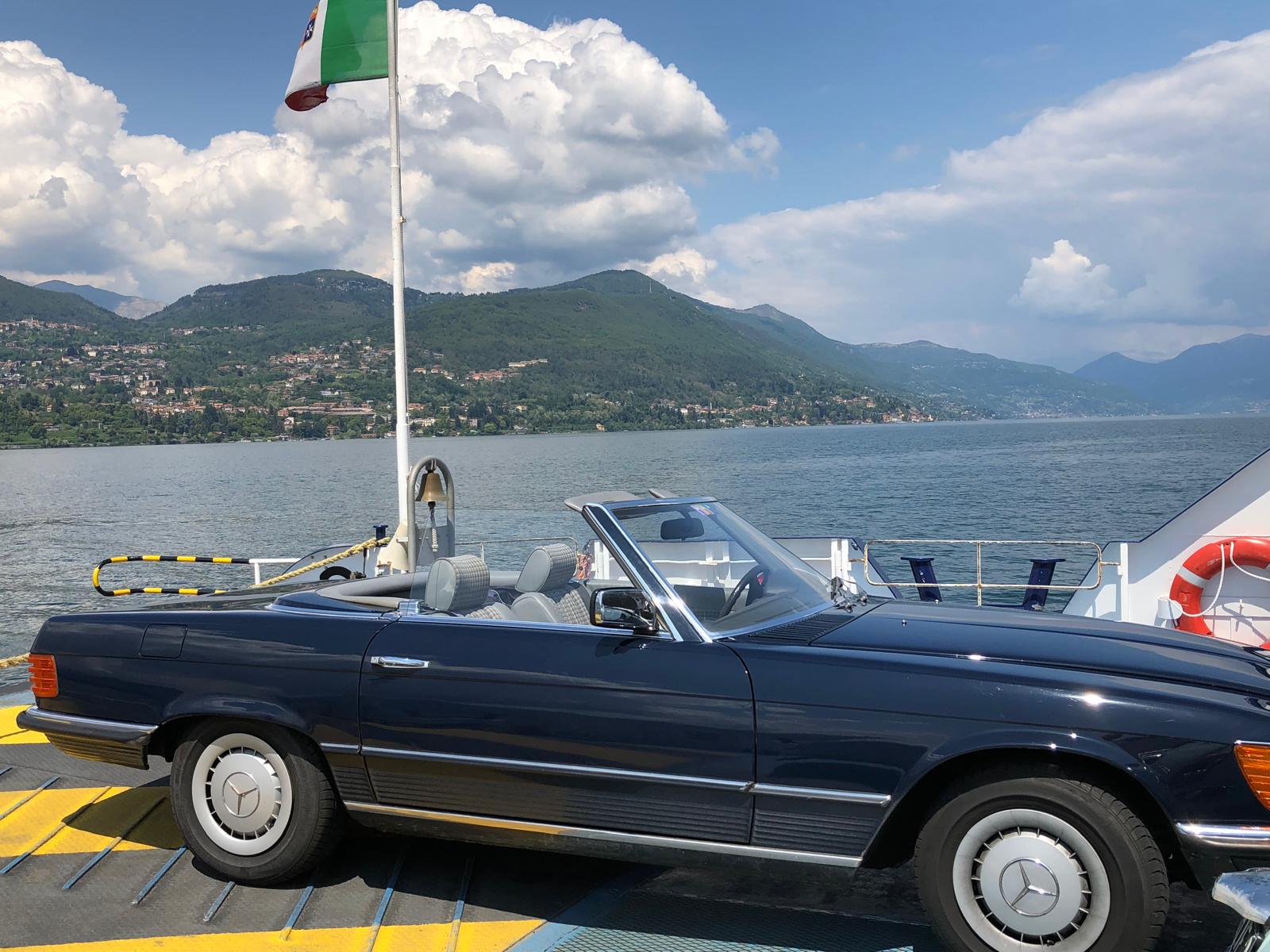 MERCEDES-BENZ R107-image-1