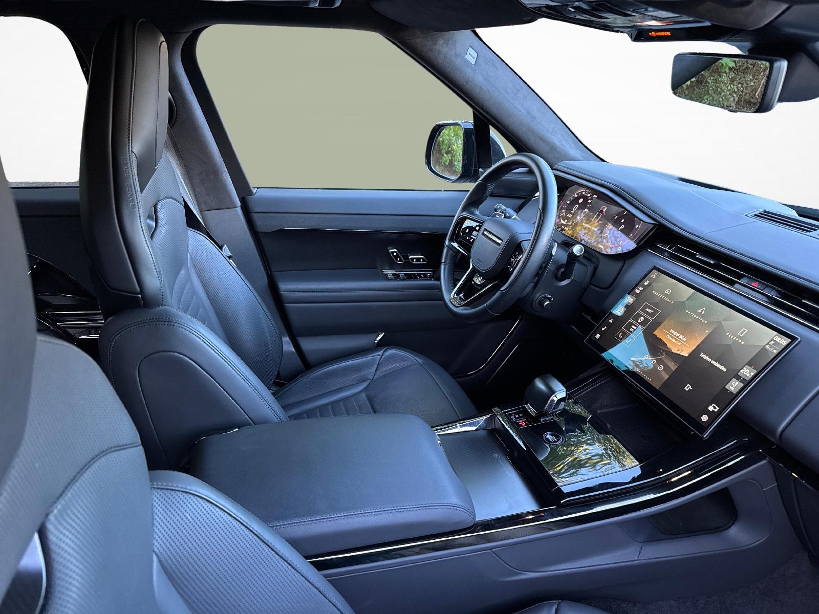 LAND ROVER Range Rover Sport 4.4 V8 SV Edition One 635PS-image-9