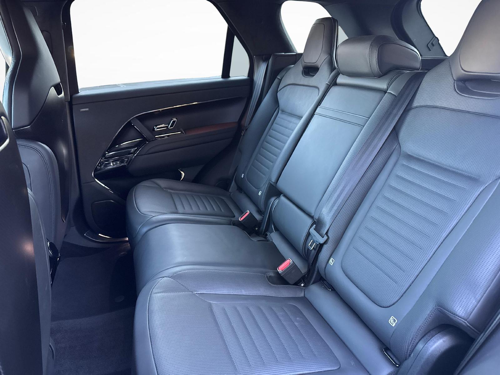 LAND ROVER Range Rover Sport 4.4 V8 SV Edition One 635PS-image-10