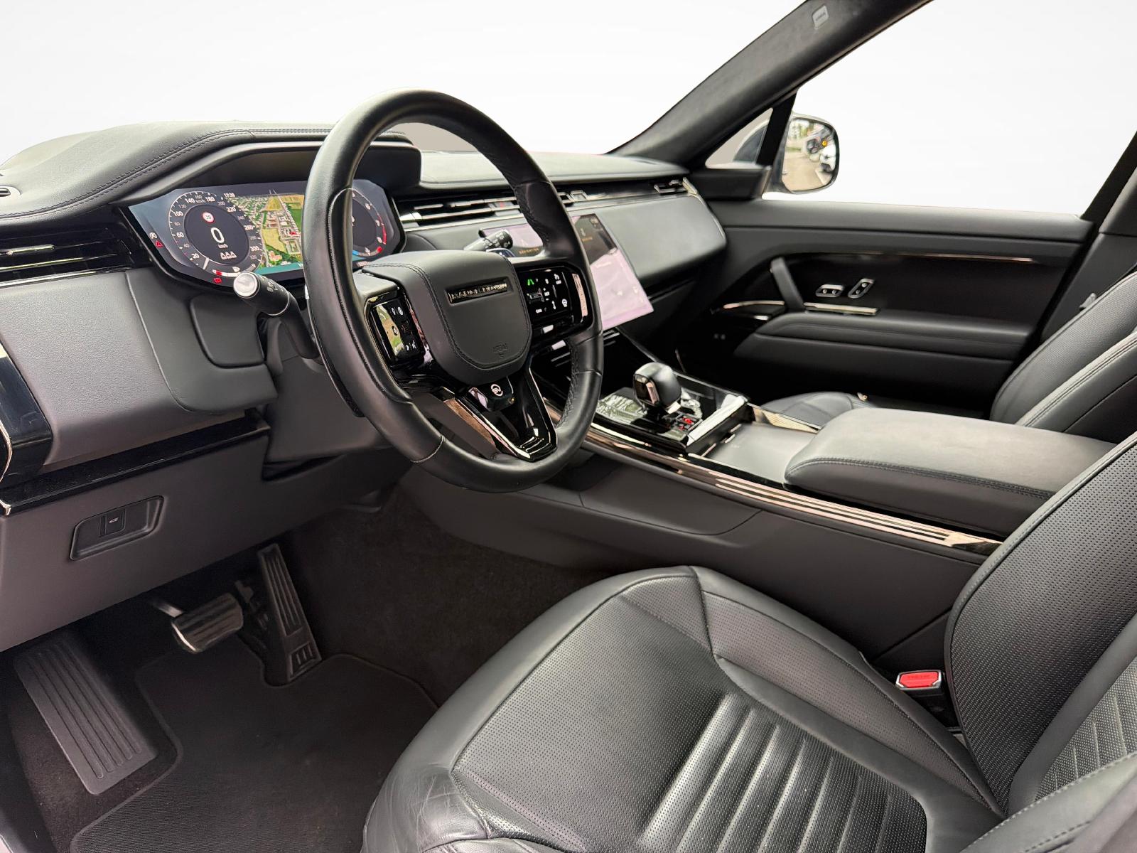 LAND ROVER Range Rover Sport 4.4 V8 SV Edition One 635PS-image-11