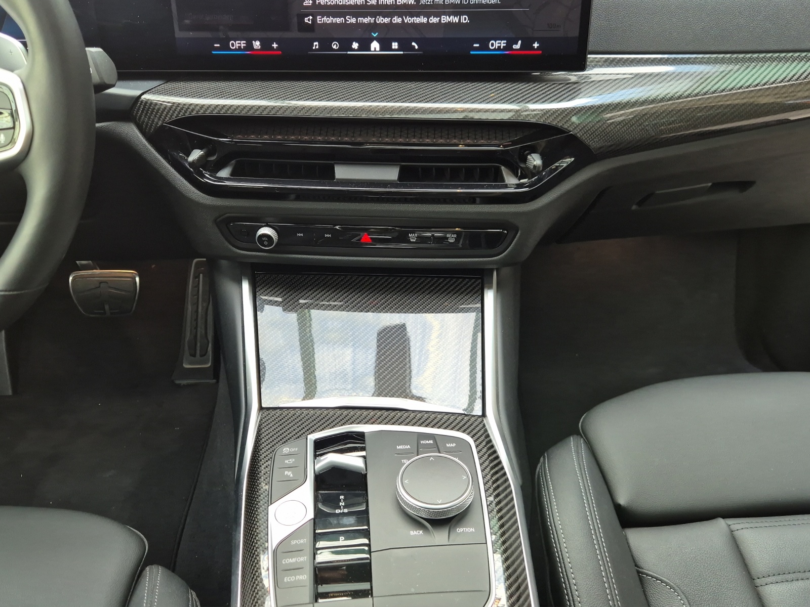 BMW 320d xDrive SAG Touring-image-17