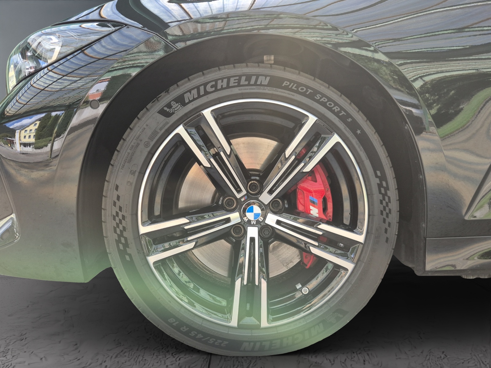 BMW 320d xDrive SAG Touring-image-8