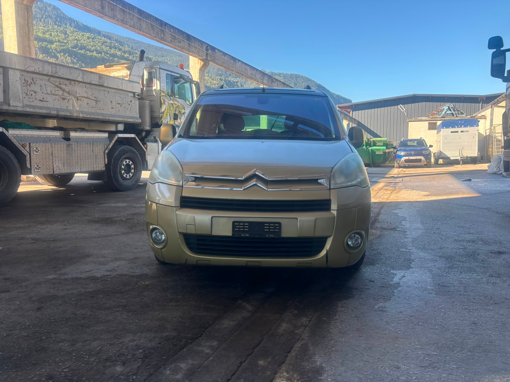 CITROEN Berlingo 1.6 HDi Multispace Special — slika 1
