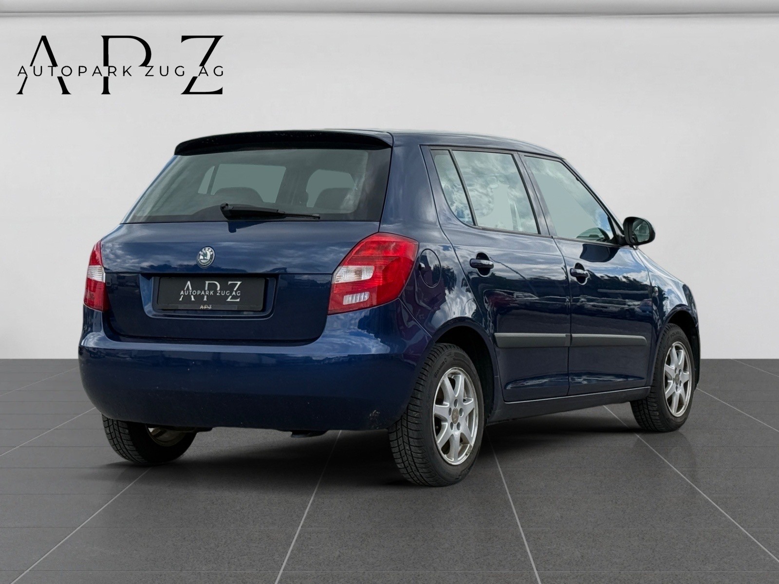 SKODA Fabia 1.6 Ambiente-image-4