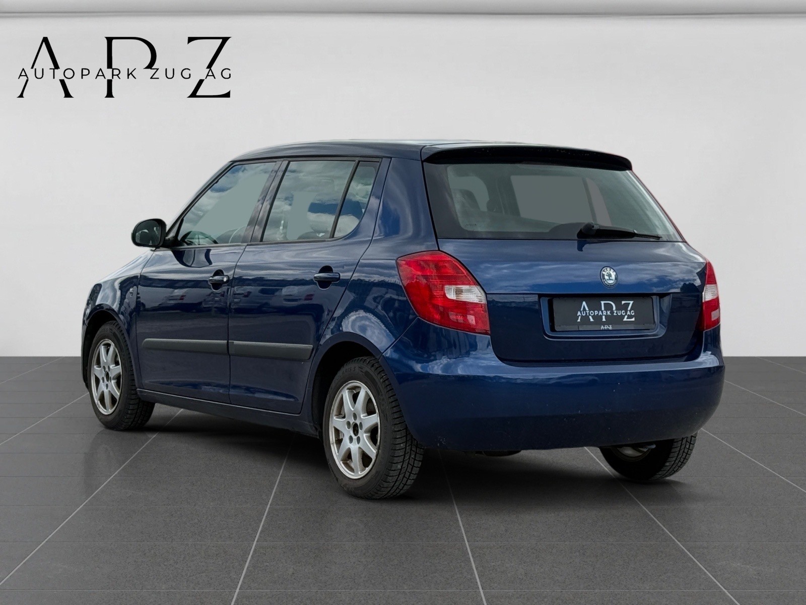 SKODA Fabia 1.6 Ambiente-image-6