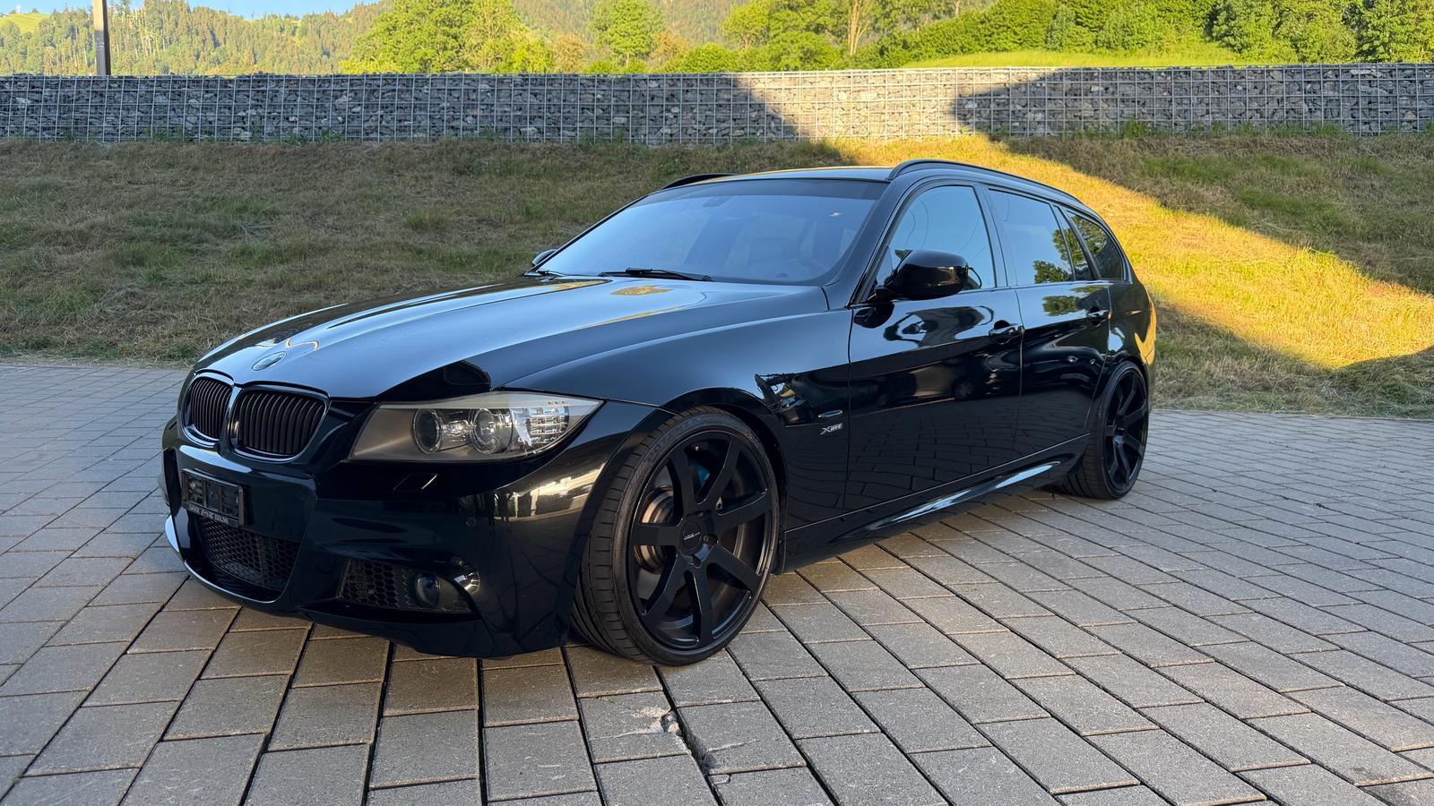 BMW 335i xDrive-image-1