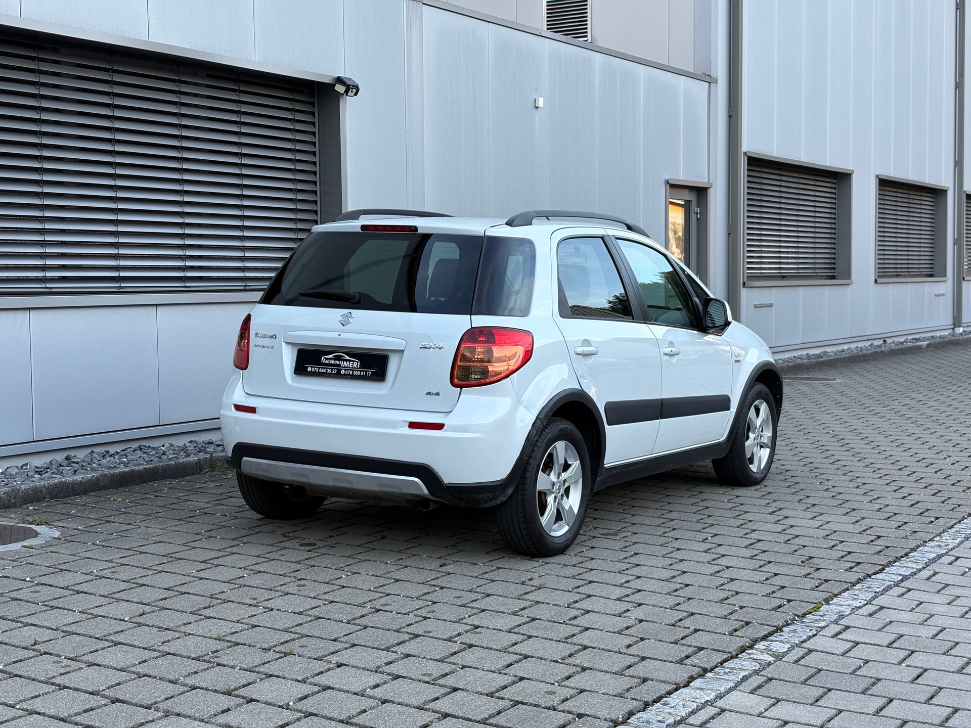 SUZUKI SX4 2.0 TD GL Top 4WD-image-9