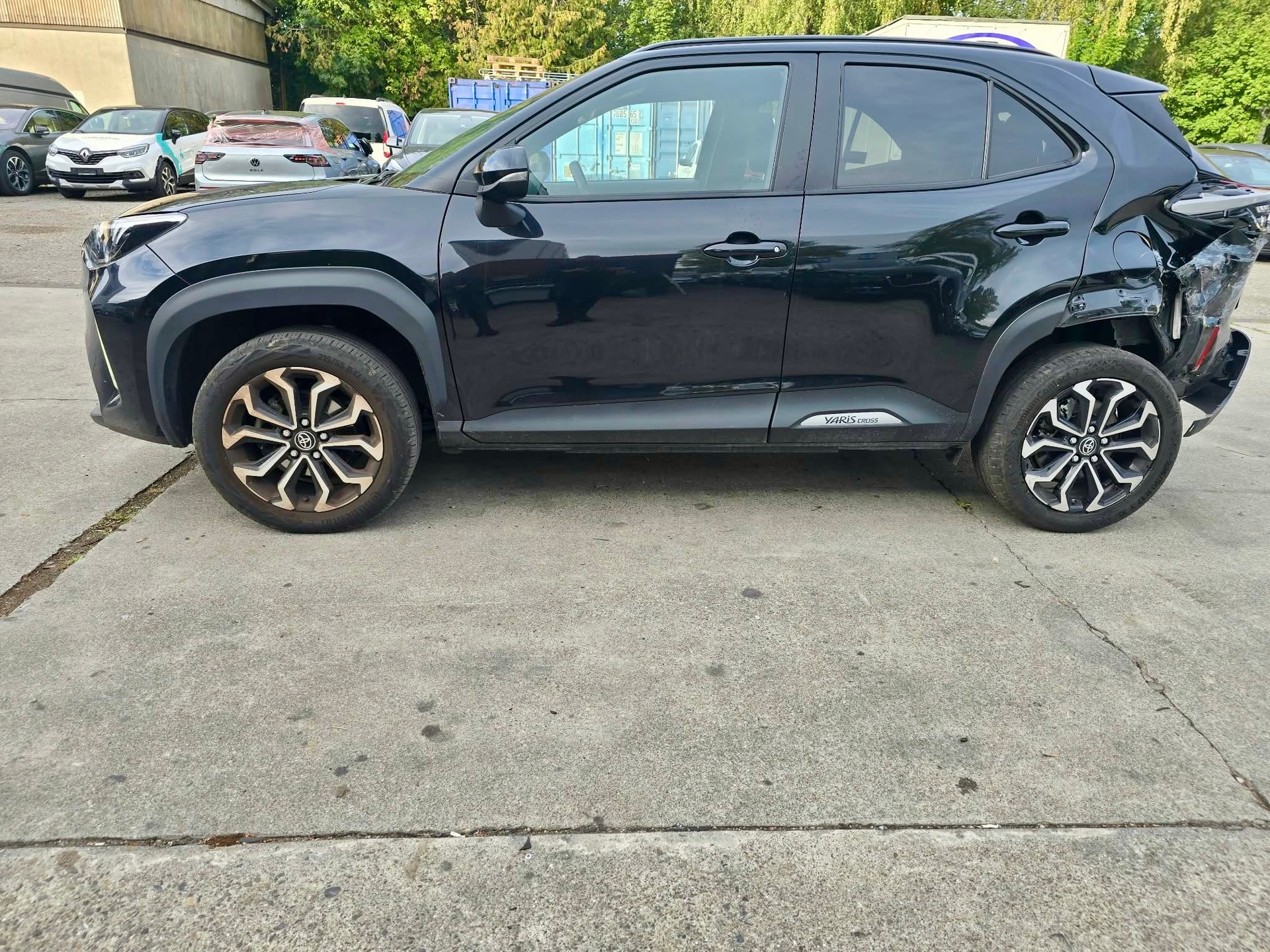 TOYOTA Yaris Cross 1.5 Trend e-CVT-image-4