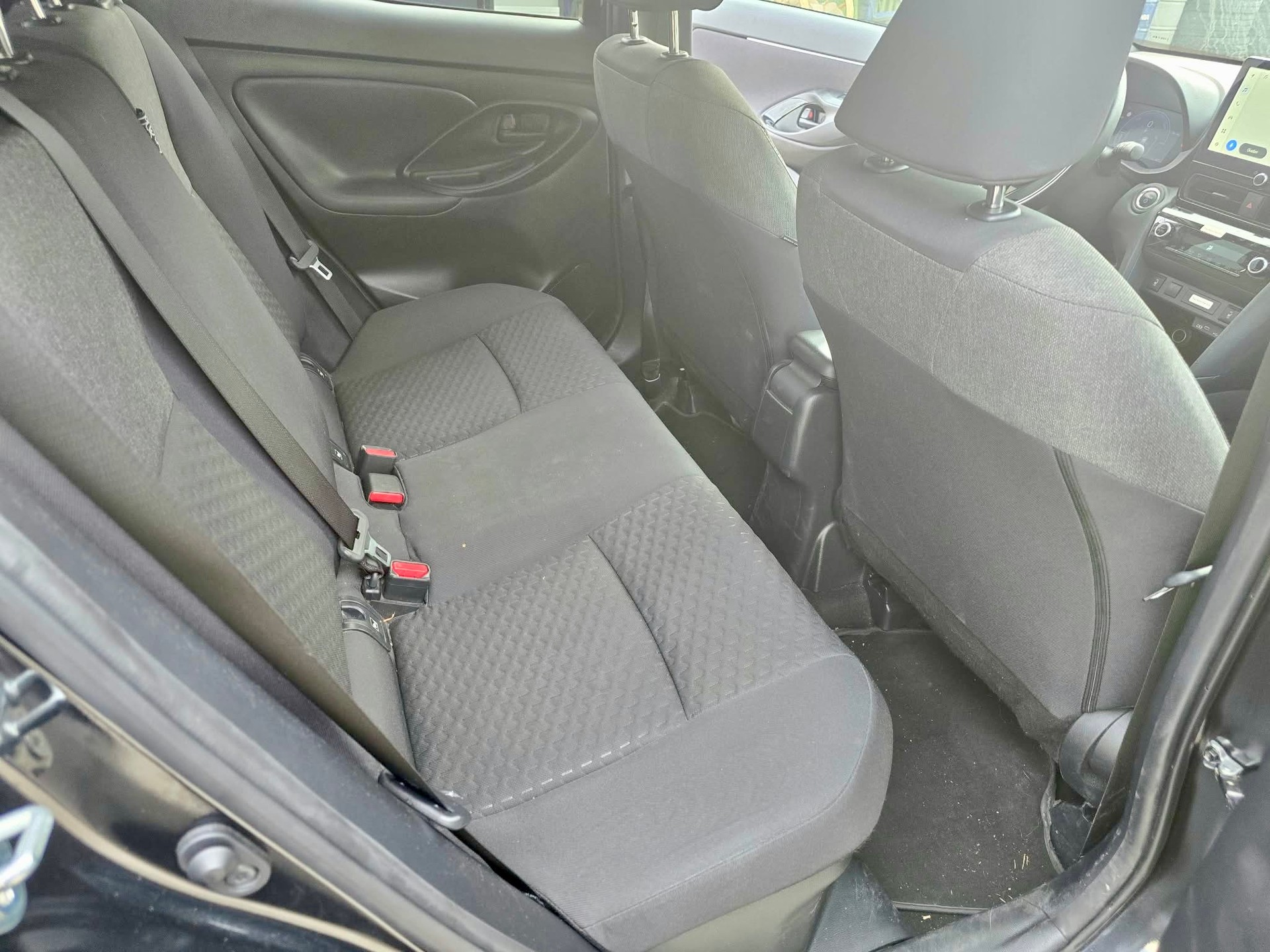 TOYOTA Yaris Cross 1.5 Trend e-CVT-image-12