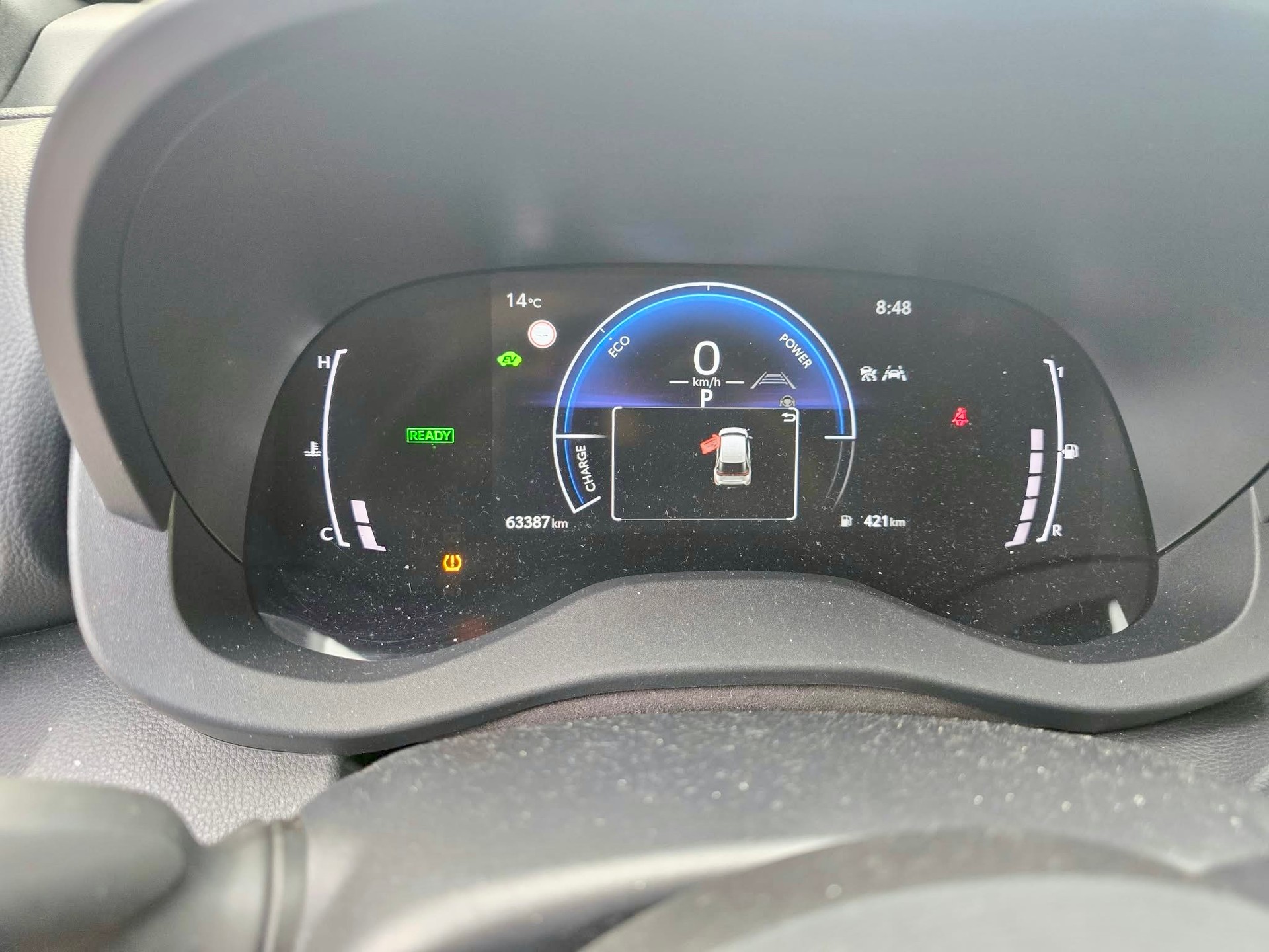 TOYOTA Yaris Cross 1.5 Trend e-CVT-image-11