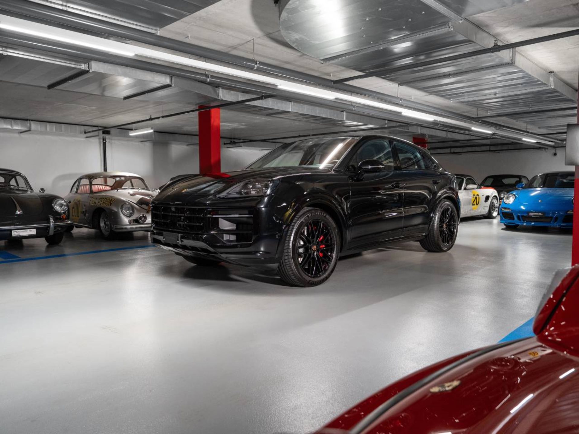 PORSCHE Cayenne GTS Coupé-image-0