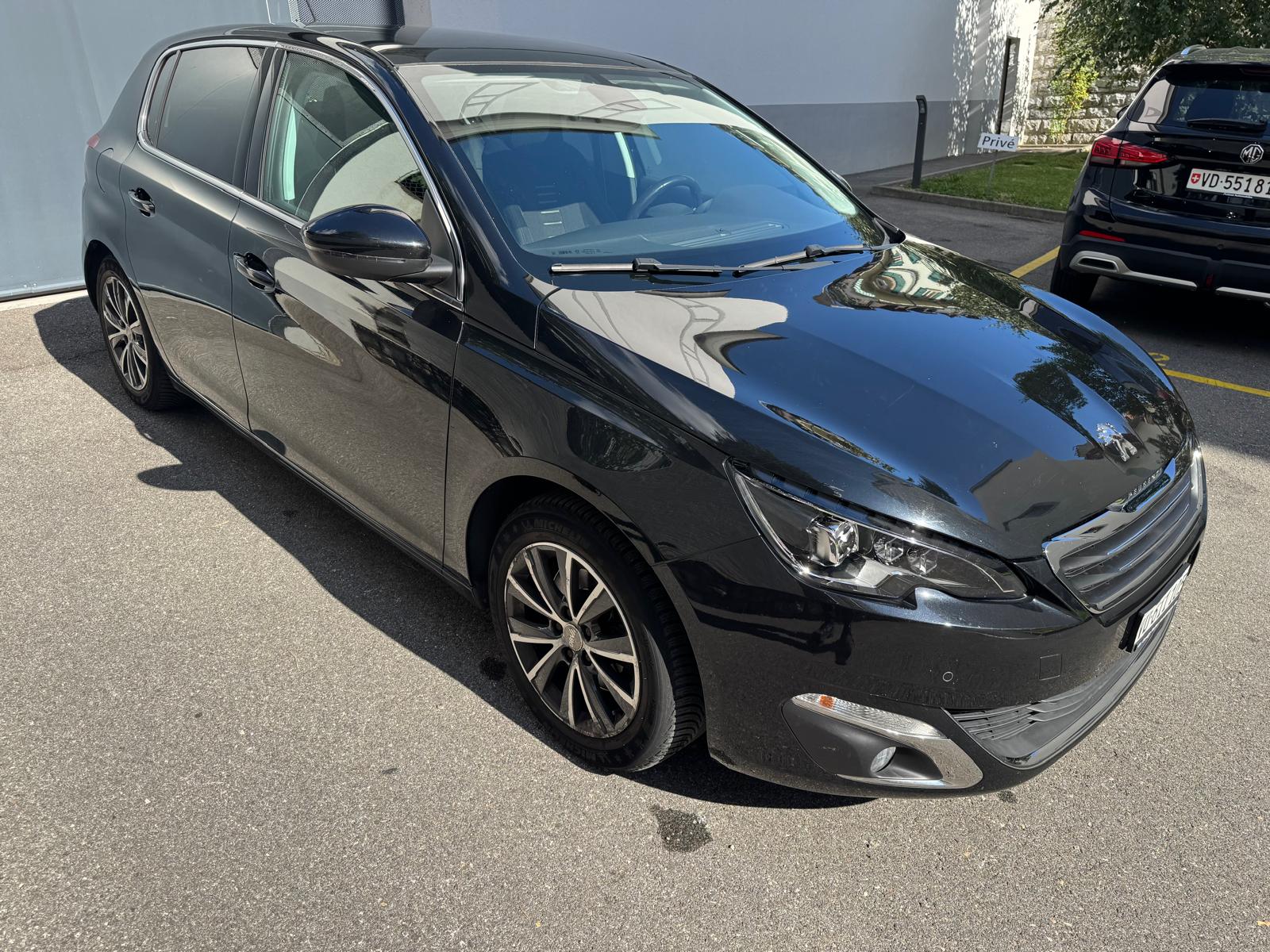 PEUGEOT 1.6 THP 155 Allure-image-0