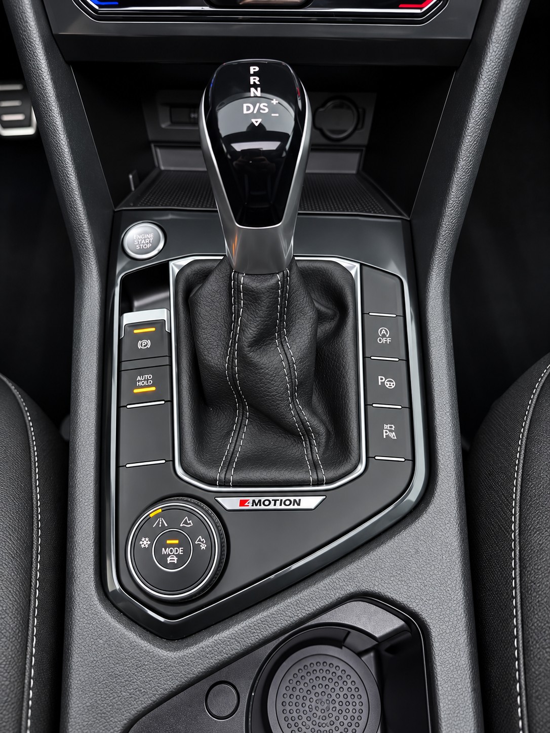 VW Tiguan 2.0TSI R-Line 4Motion DSG-image-15