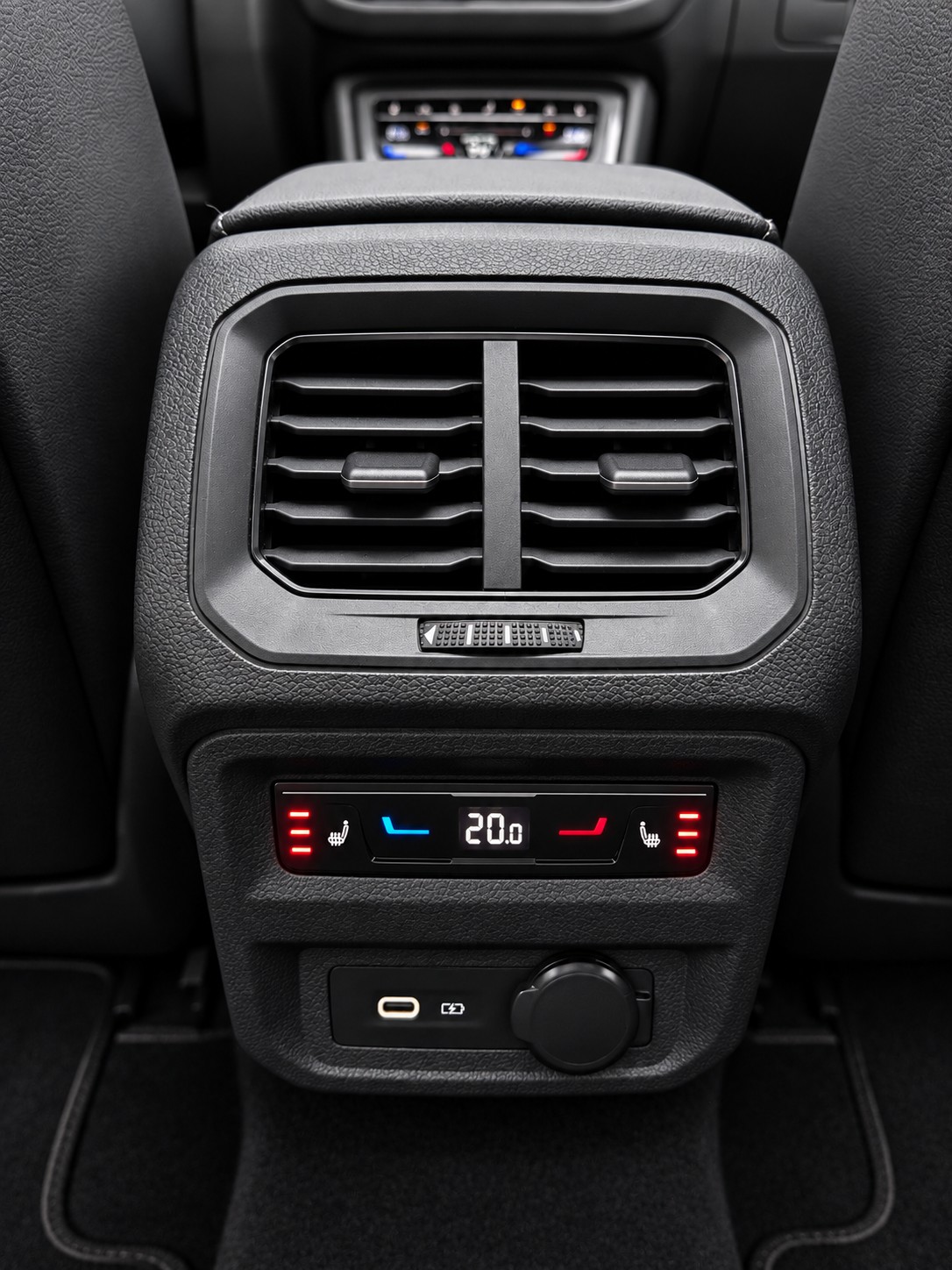 VW Tiguan 2.0TSI R-Line 4Motion DSG-image-19