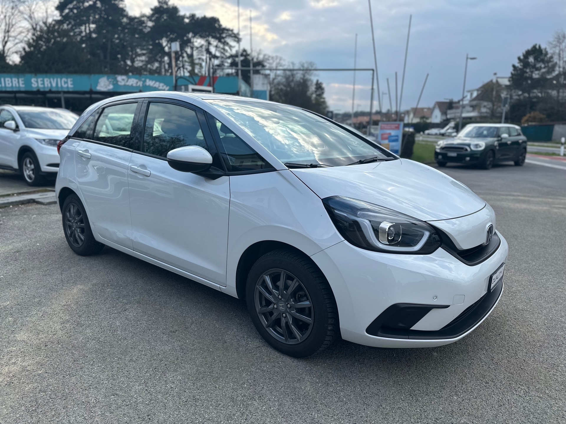 HONDA Jazz 1.5i-MMD Comfort E-CVT-image-1