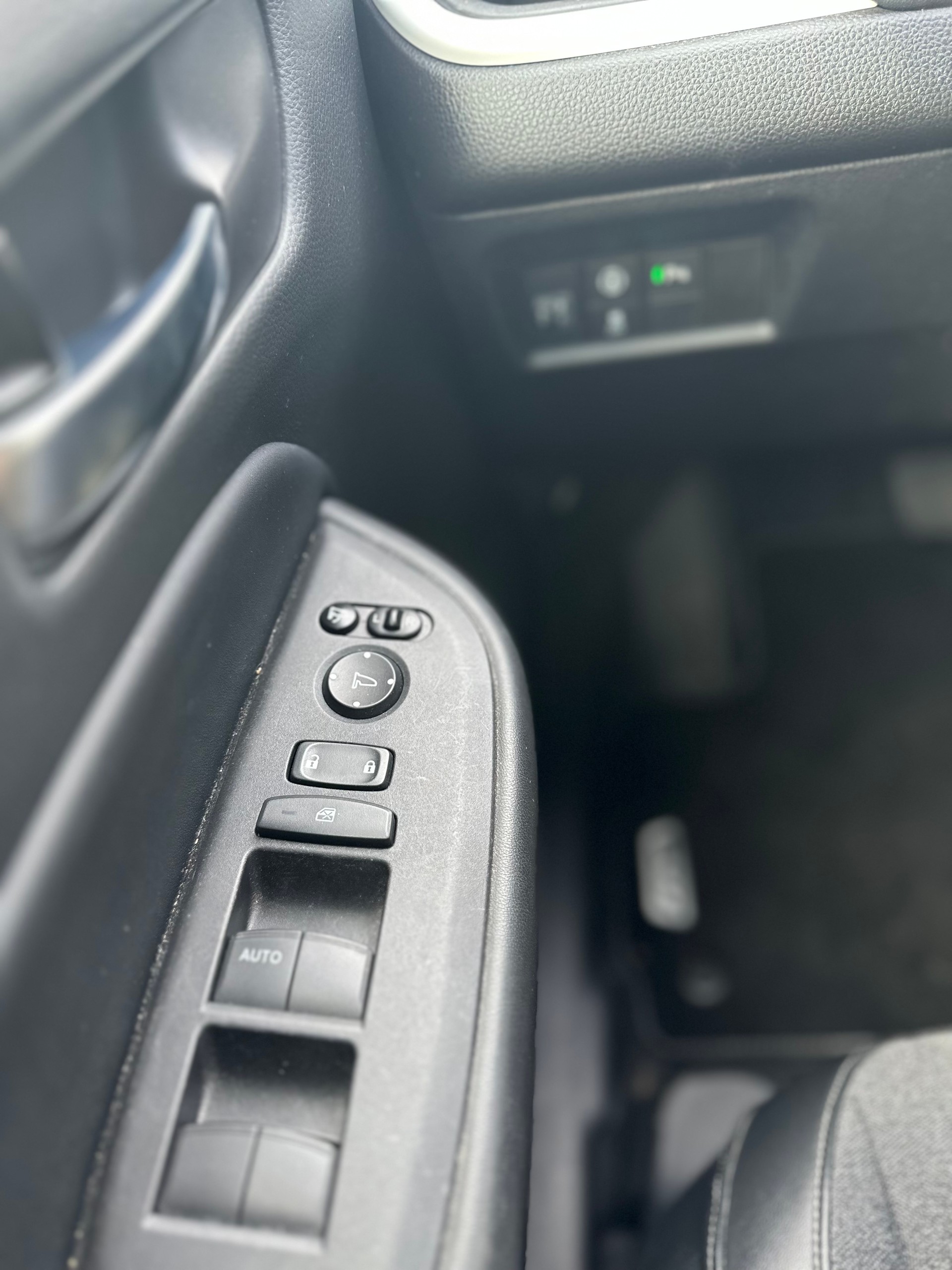 HONDA Jazz 1.5i-MMD Comfort E-CVT-image-12