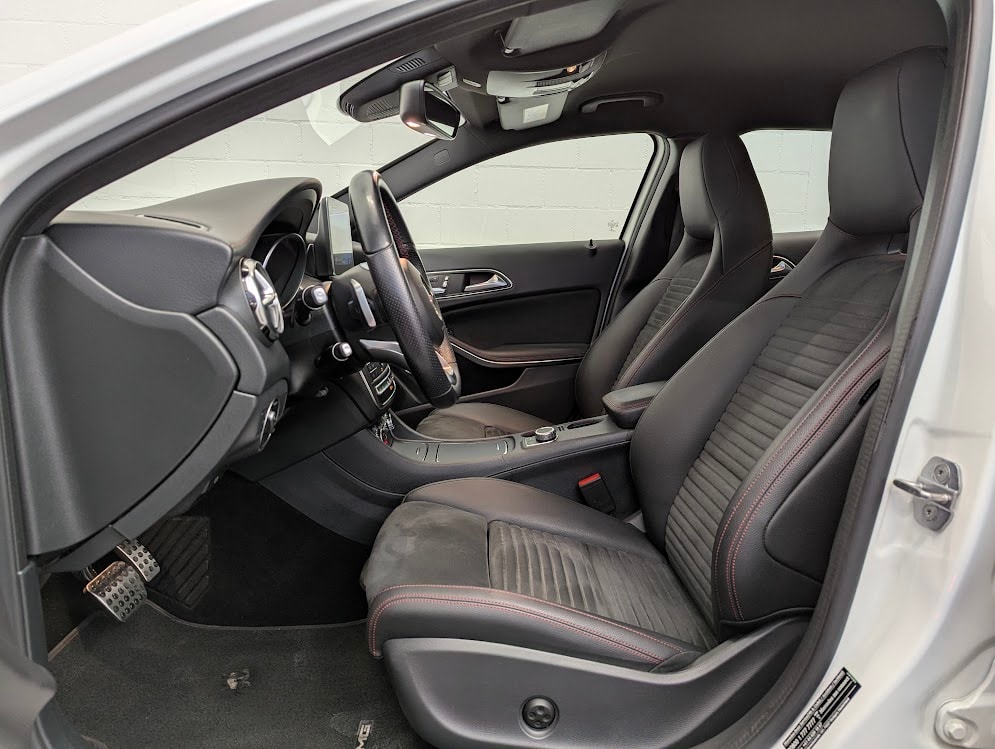 MERCEDES-BENZ GLA 220 d AMG Line 4Matic 7G-DCT*CH-AUTO HARMAN/KARDON NAVI CAM VOLL-LED KEYLESS MEMORY ELEKTR.HECK*-image-3