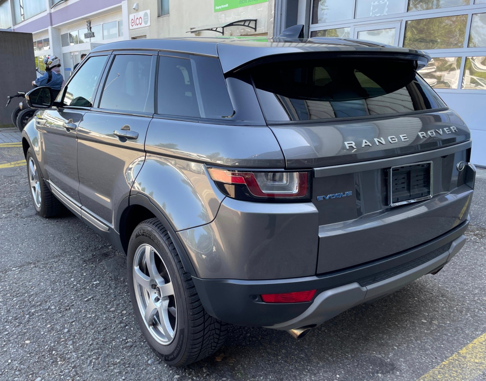 LAND ROVER Range Rover Evoque 2.0 TD4 Pure-image-4