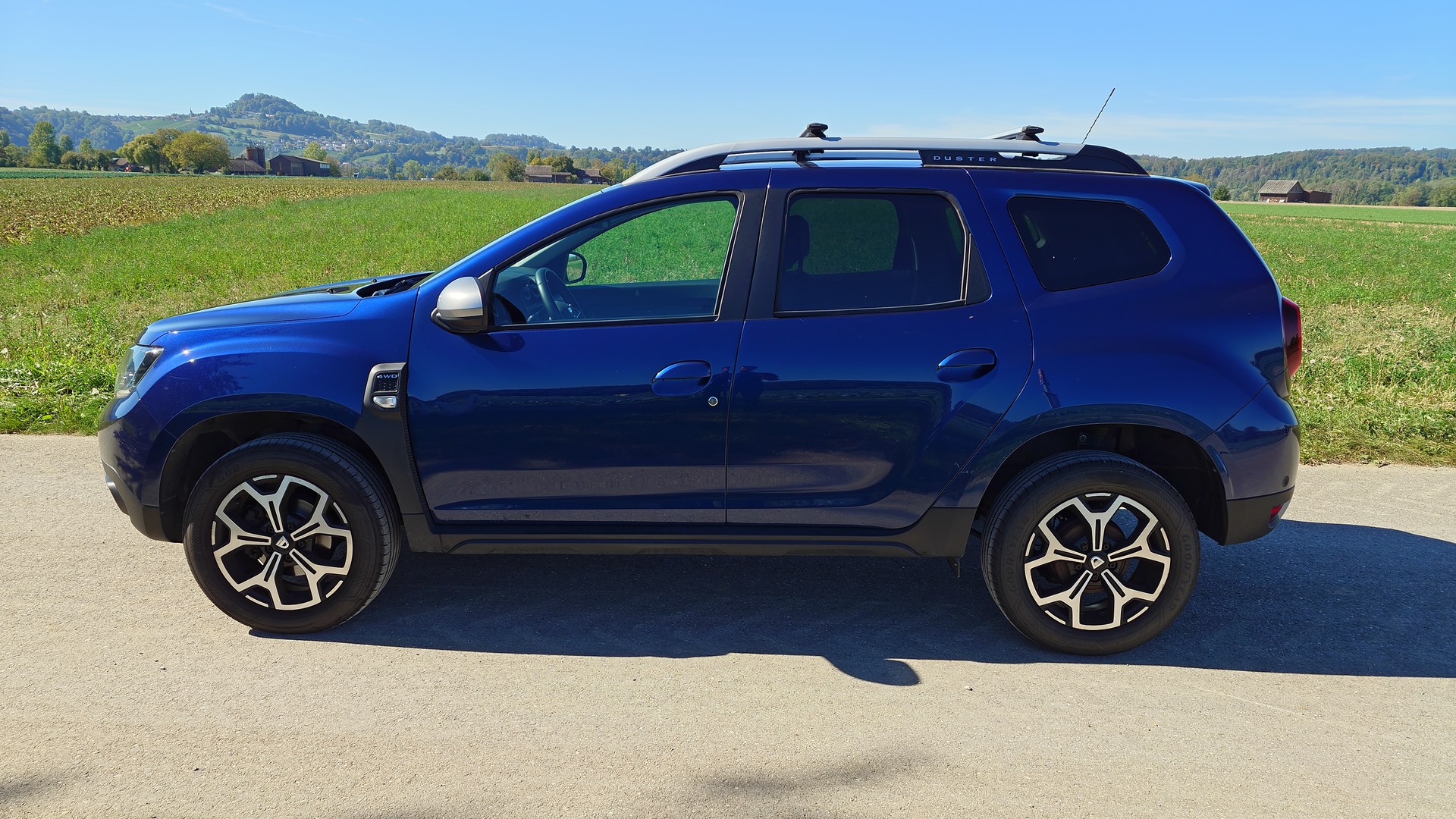 DACIA Duster SCe 115 Prestige 4x4-image-1