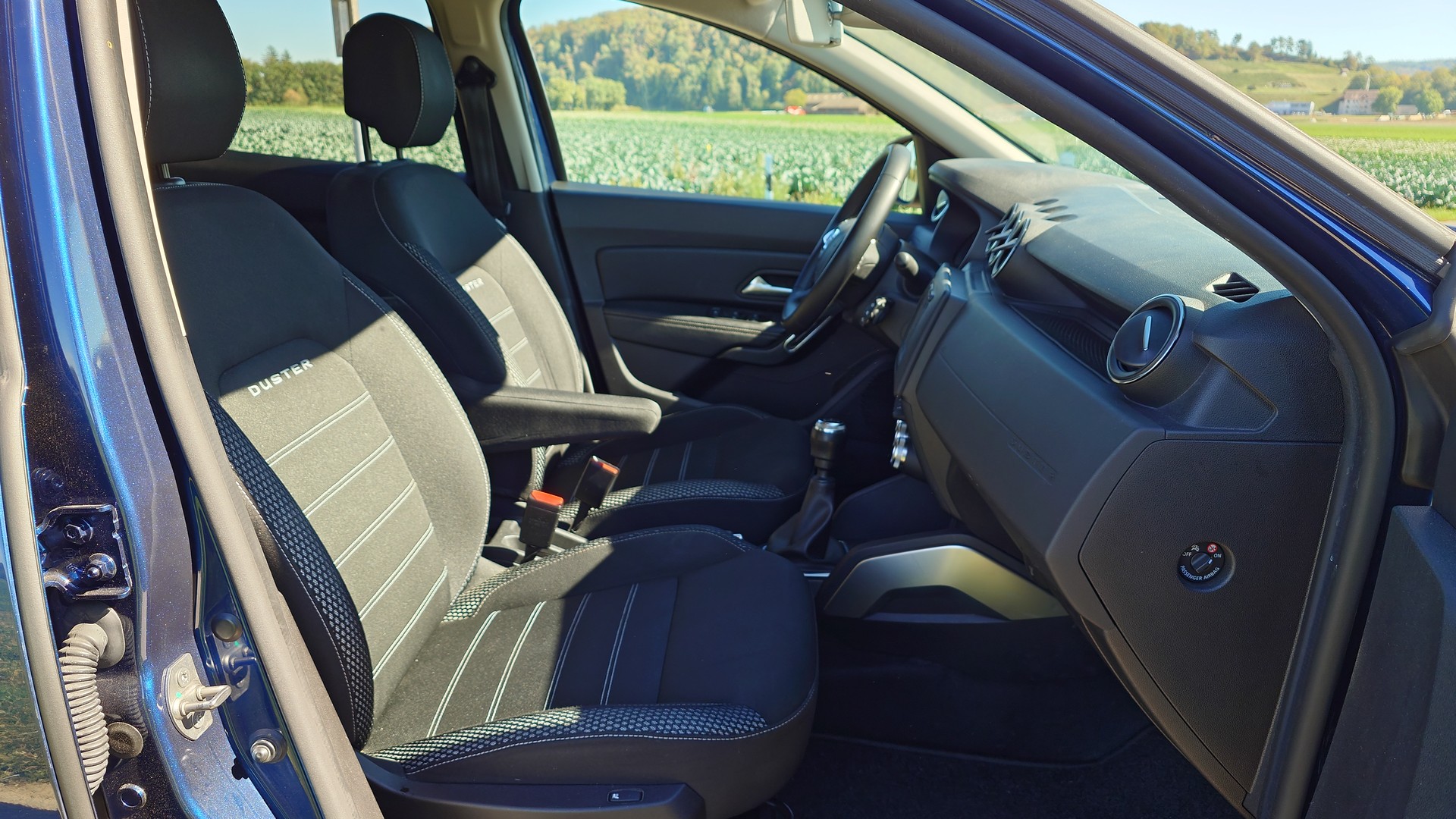 DACIA Duster SCe 115 Prestige 4x4-image-12