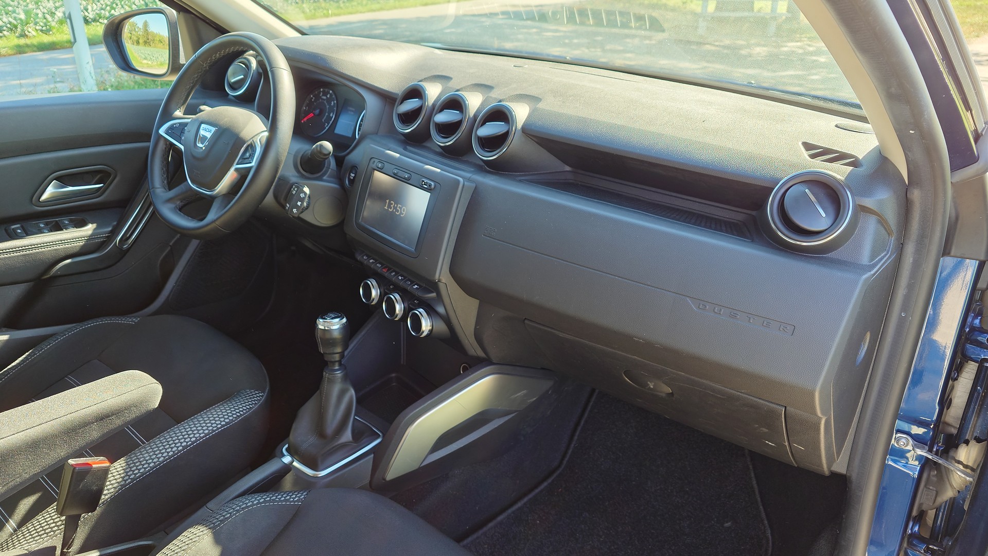 DACIA Duster SCe 115 Prestige 4x4-image-10
