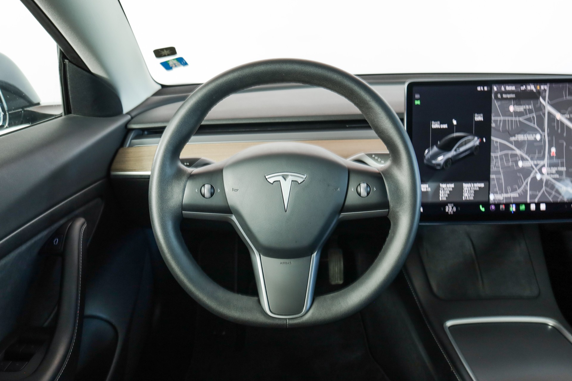 TESLA Model 3 Midnight Grey-image-8