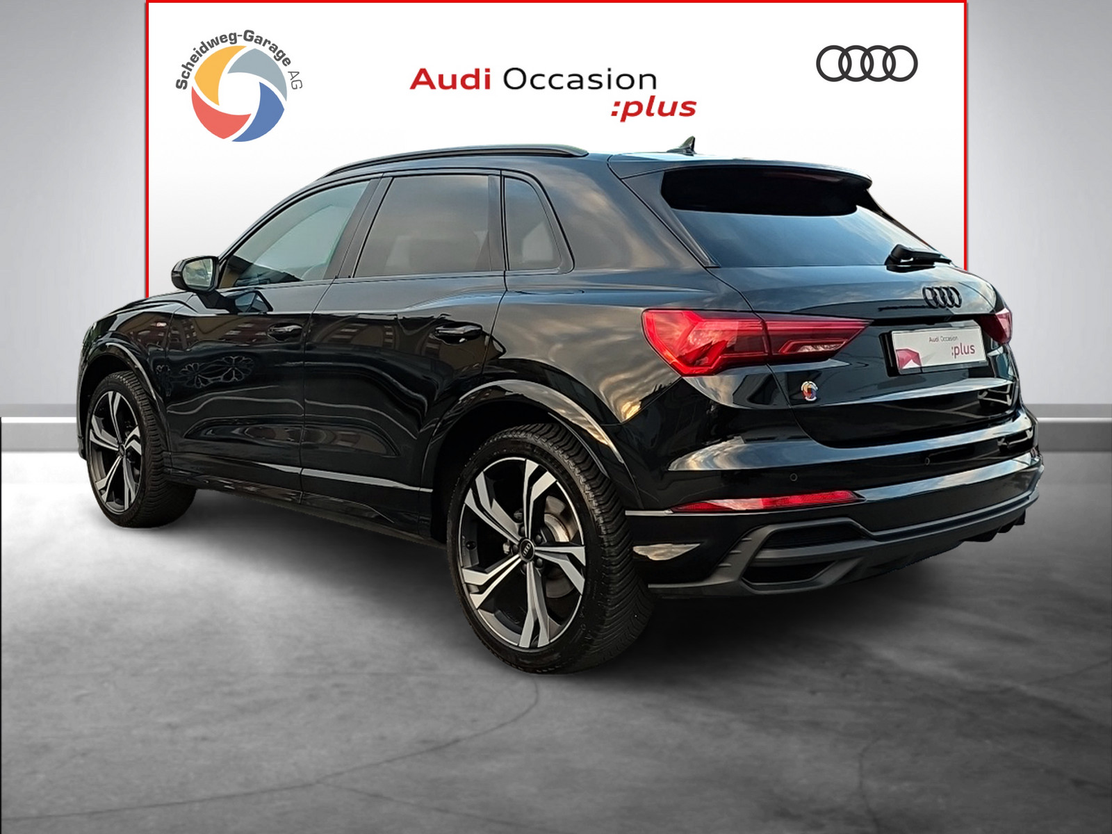 AUDI Q3 35 TFSI S line Attraction S-tronic-image-12