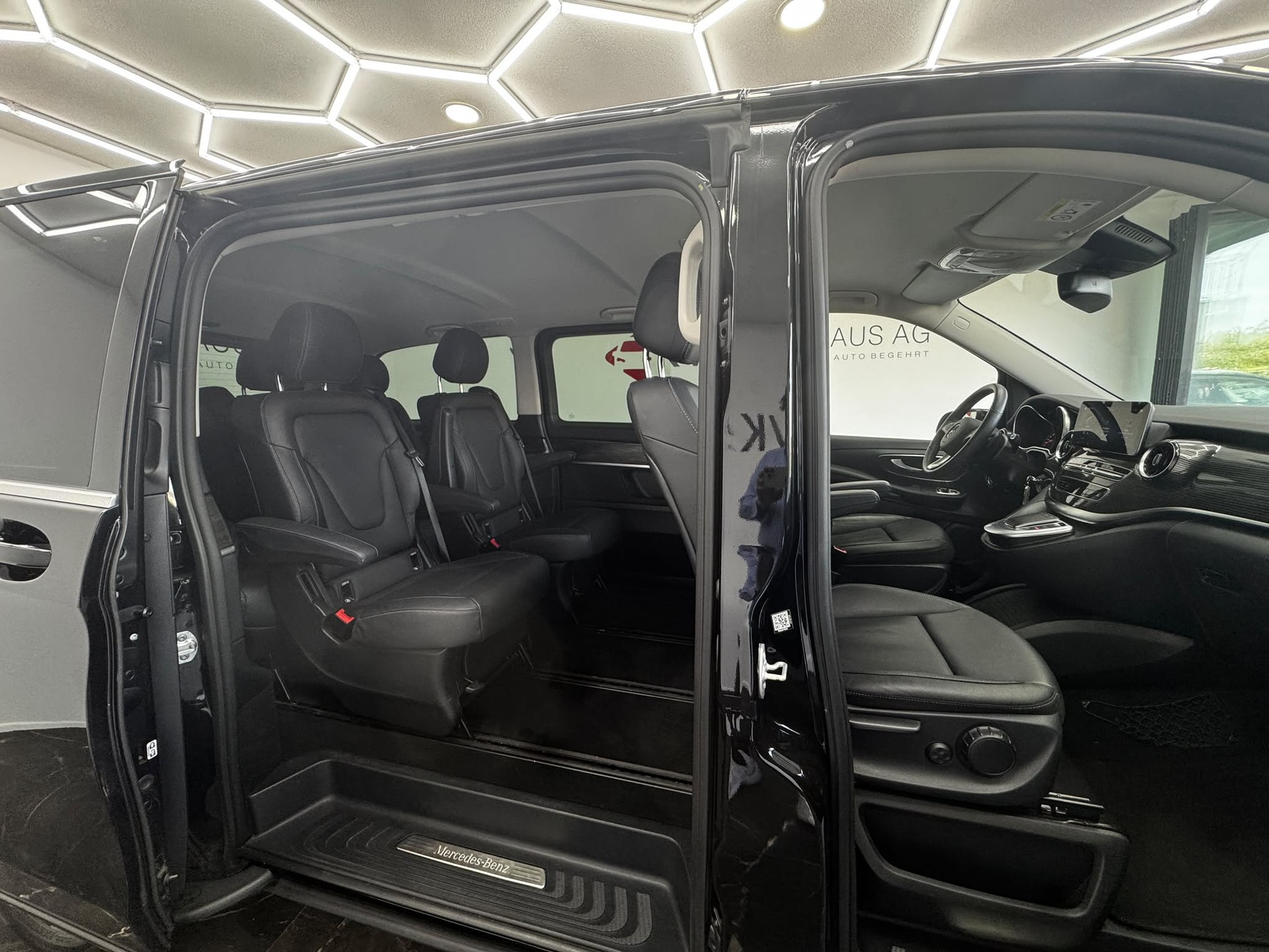 MERCEDES-BENZ V 250 d lang Avantgarde 4Matic G-Tronic | 2x Elektr. Schiebetüren | 10 Jahre Gratis-Service | Werksgarantie |-image-10