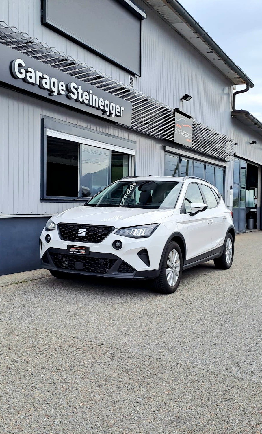 Car photo
